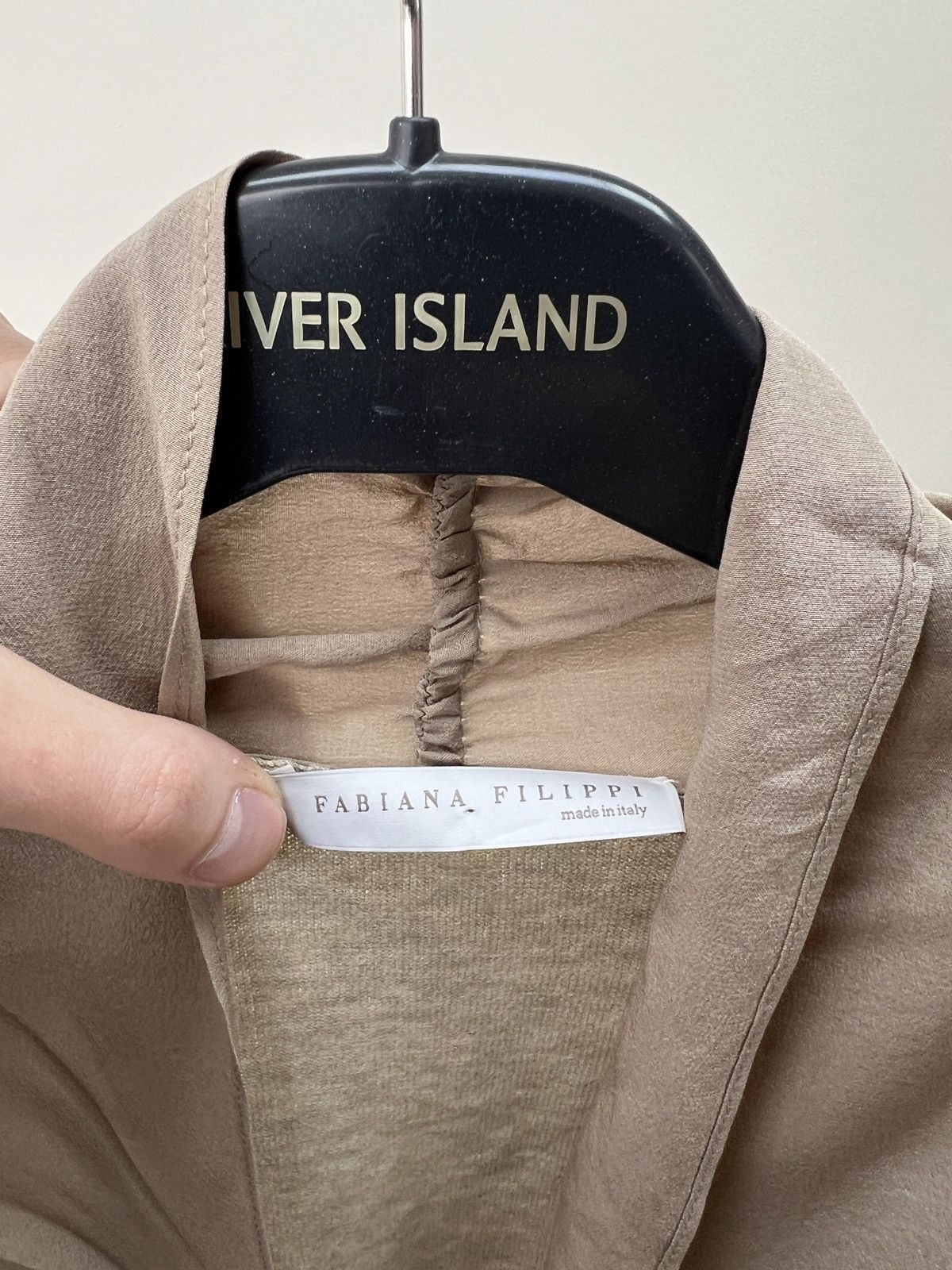 Fabiana Filippi Vintage Fabiana Filippi Beige women’s Cardigan Open Front Size M / US 6-8 / IT 42-44 - 4 Thumbnail