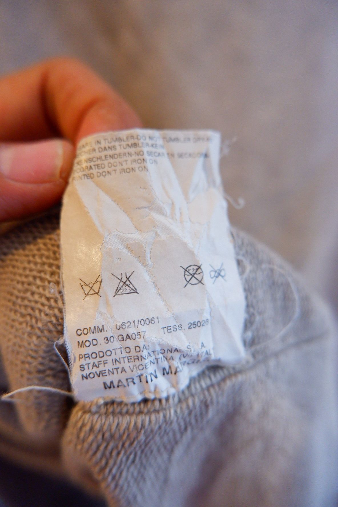 Maison Margiela Vintage Archive Maison Margiela Inside Out Sweaters Size US M / EU 48-50 / 2 - 10 Thumbnail