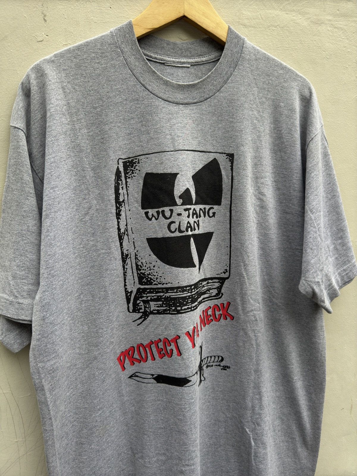 Rap Tees × Wu-Tang Clan Wu Tang Clan Protect Ya Neck T-shirt Size US XL / EU 56 / 4 - 3 Thumbnail