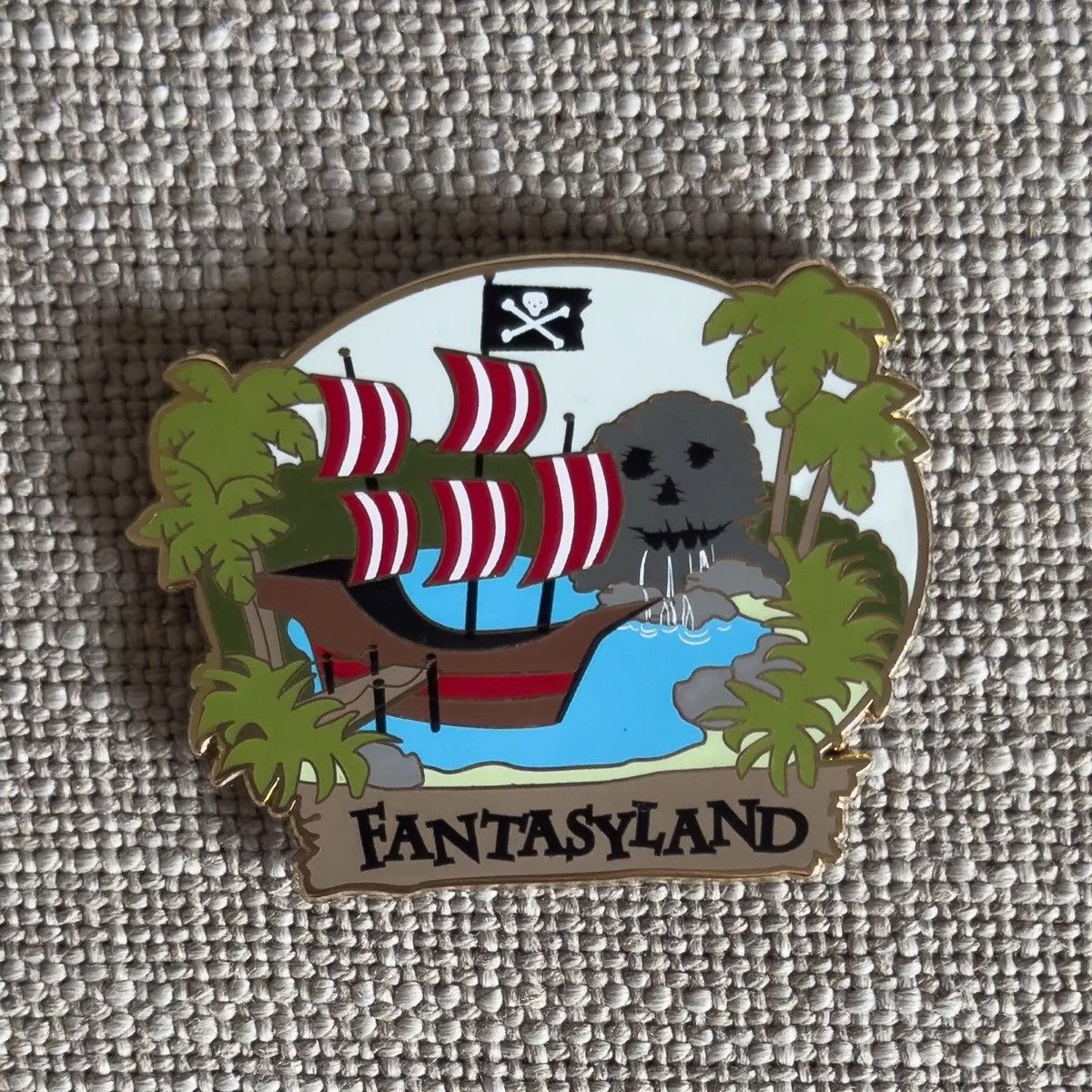 Disney Anniversary Decade Series 1950s Fantasyland Skull Rock Cove Size ONE SIZE - 4 Thumbnail