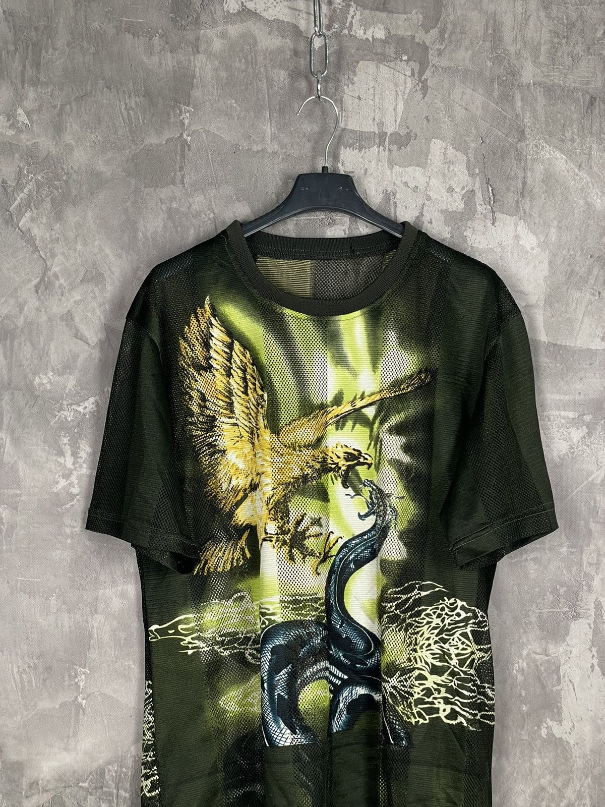 Vintage Vintage 1990’s Art Eagles T Shirt Big Print Y2K Animals Size US L / EU 52-54 / 3 - 2 Thumbnail