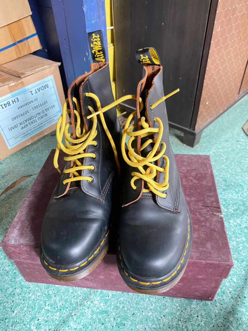 Dr. Martens Vintage Dr. Martens Size US 8 / EU 41 - 2 Thumbnail