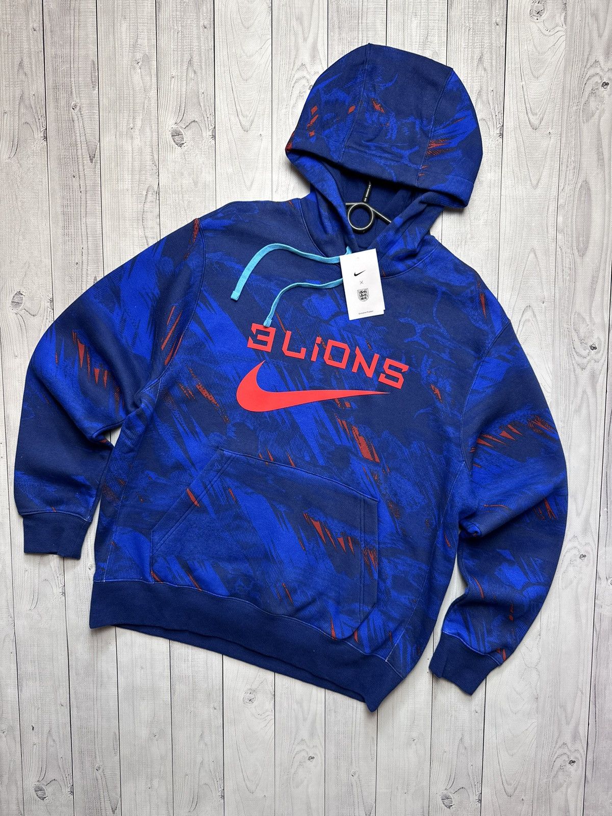 Nike Nike England 3 Lions size L logo soccer hoodie Size US L / EU 52-54 / 3 - 1 Thumbnail