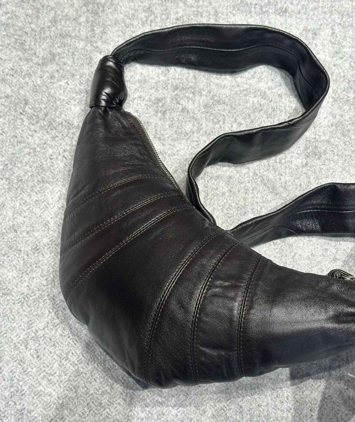 Lemaire Lemaire Dark Chocolate Lambskin Croissant Bag Size ONE SIZE - 3 Thumbnail
