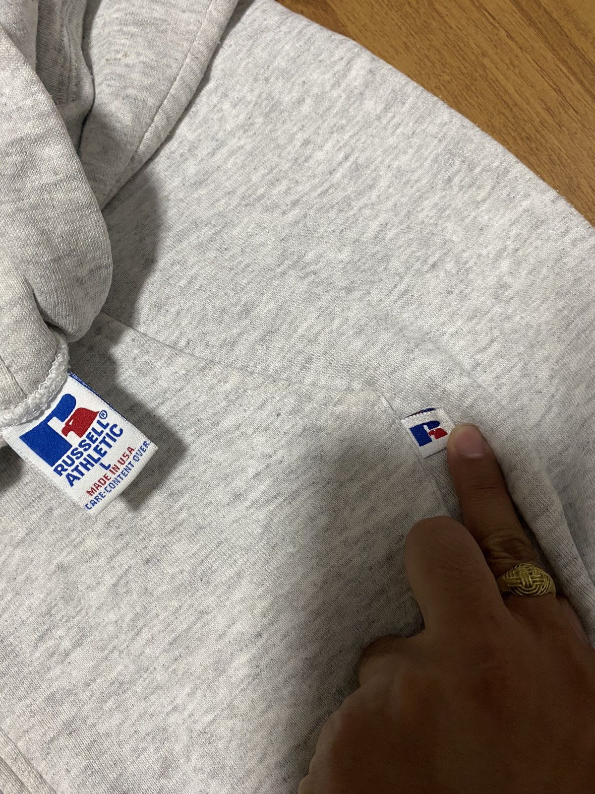Russell Athletic × Vintage Vintage 90s Russell Athletic Hoodie light Grey Size US L / EU 52-54 / 3 - 4 Thumbnail