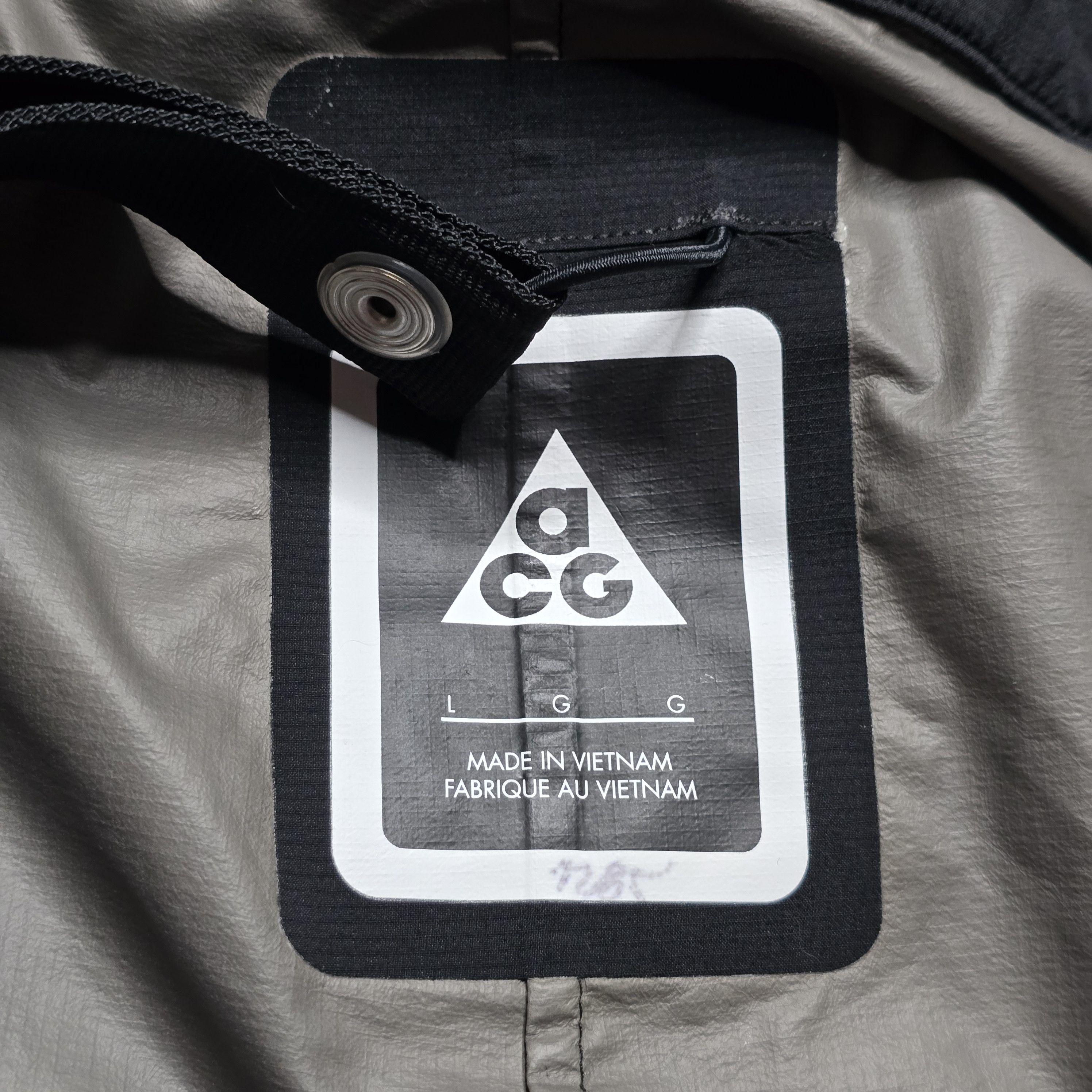 Nike ACG NikeLab ACG by Errolson Hugh - SS16 Packable Jacket Size US L / EU 52-54 / 3 - 5 Thumbnail