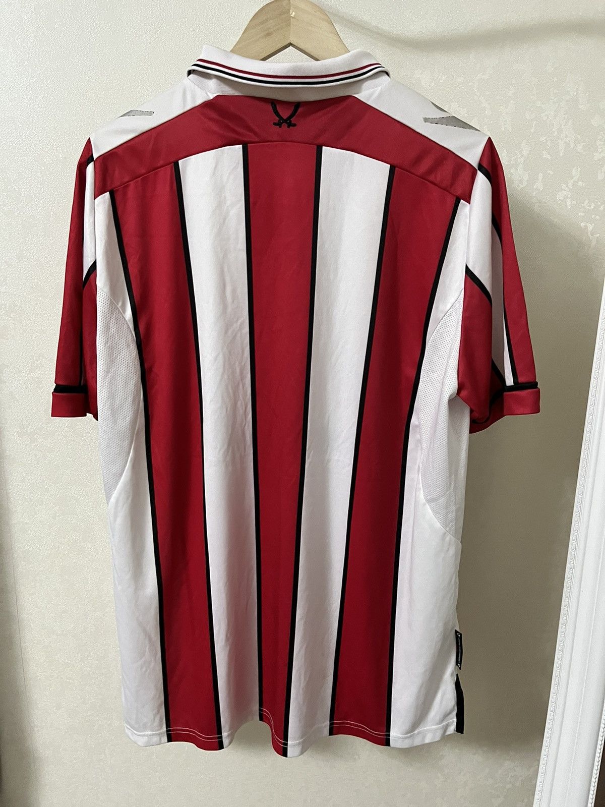 Macron Macron Sheffield United 2012/13 Home Jersey Size US XL / EU 56 / 4 - 2 Thumbnail