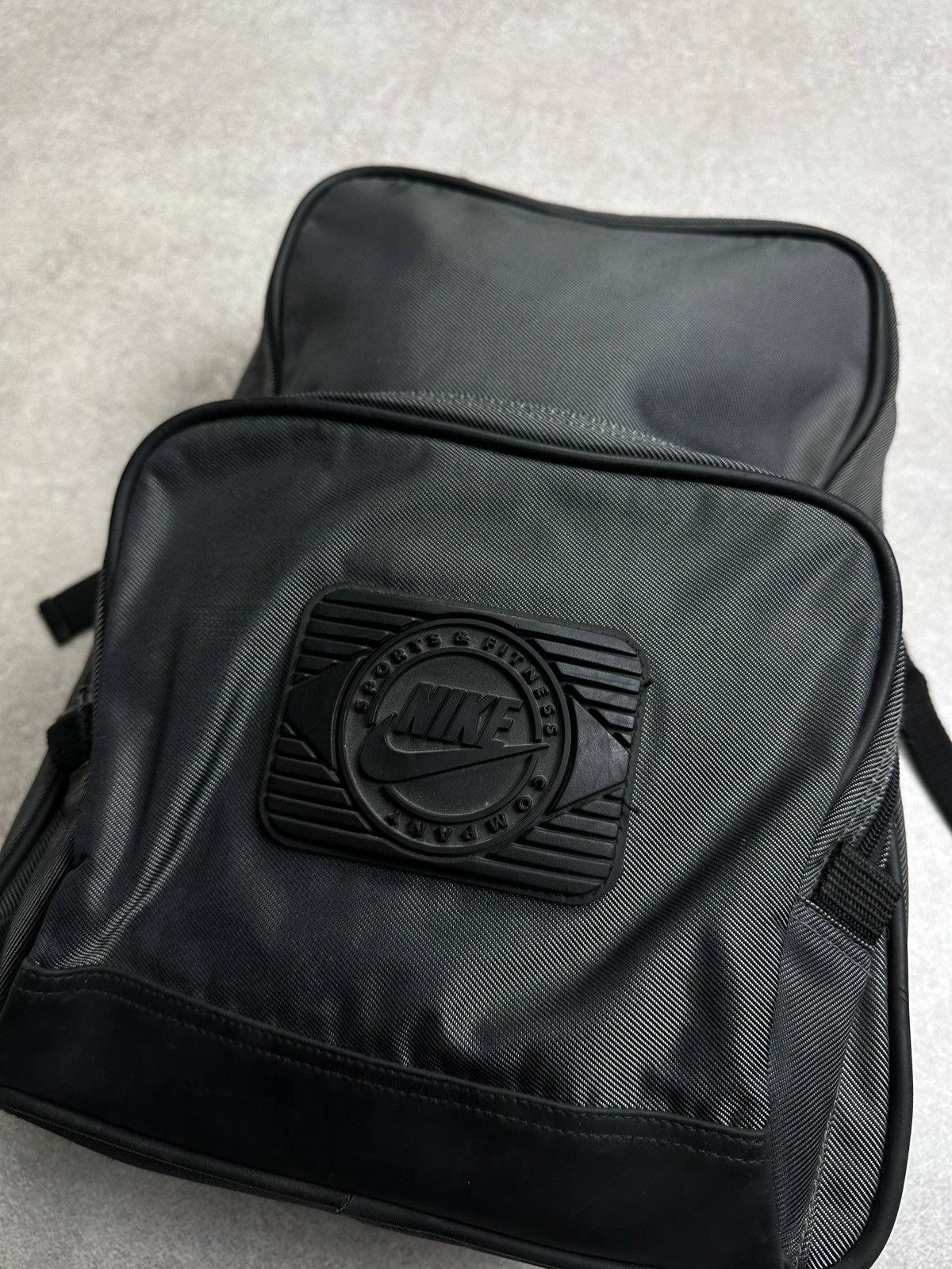 Nike Vintage Nike Swoosh Black Backpack Rare Os Size ONE SIZE - 3 Thumbnail