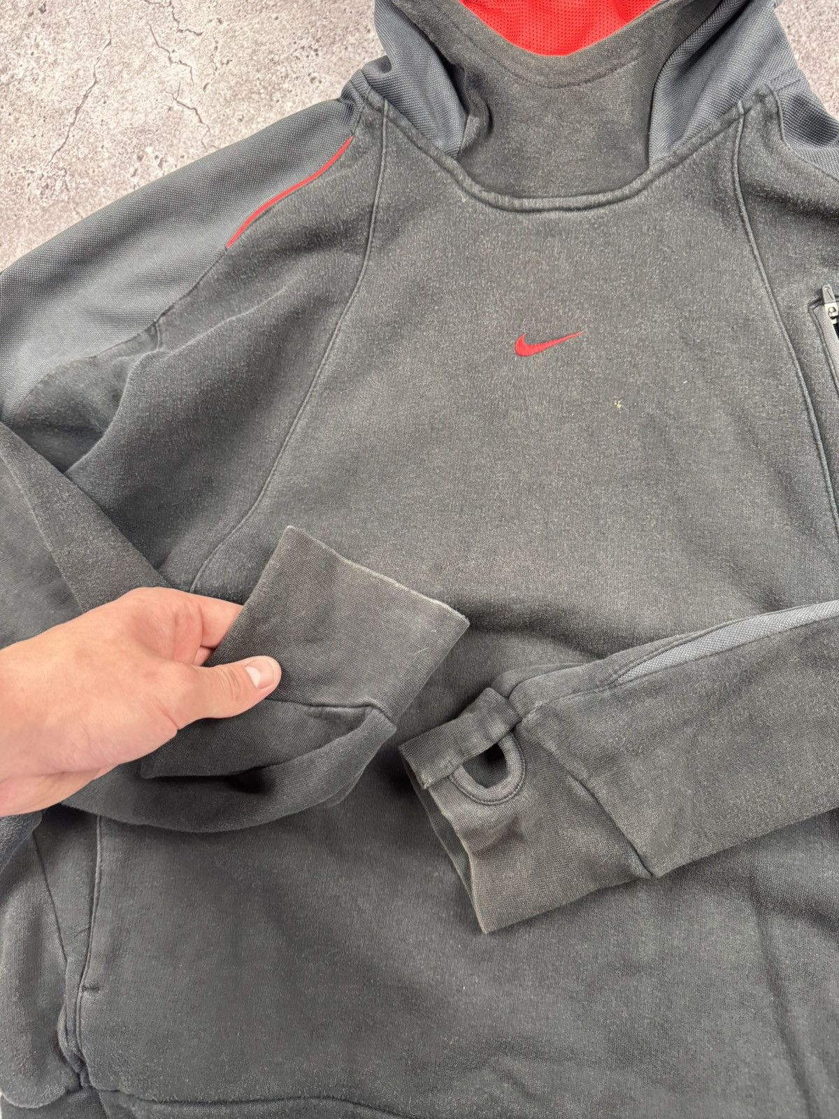 Nike Vintage Nike Center Swoosh Faded Hoodie Y2K USA Size US M / EU 48-50 / 2 - 5 Thumbnail