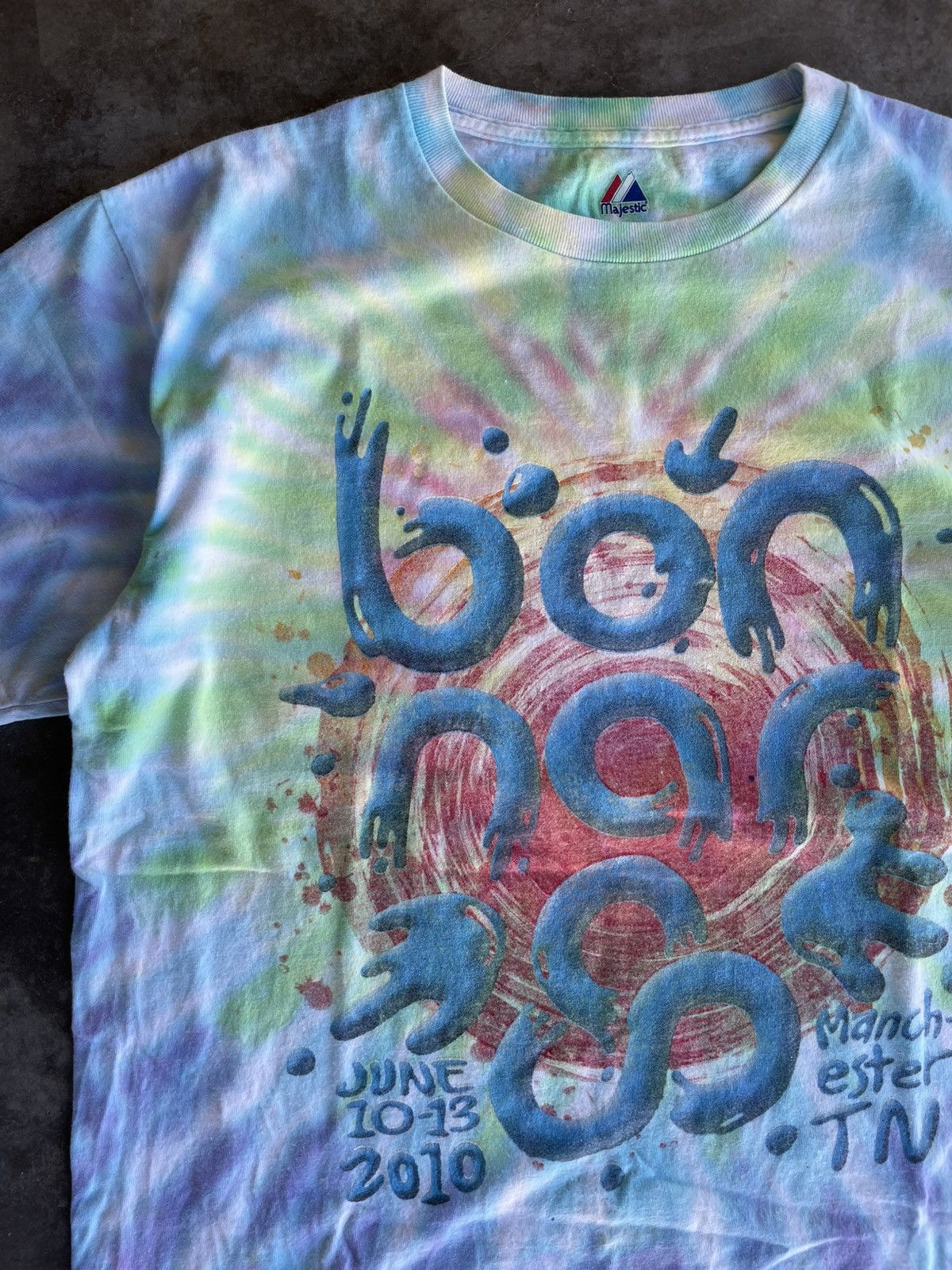 Band Tees Bonnaroo, Music & Arts Fest 2010 Size US M / EU 48-50 / 2 - 5 Thumbnail