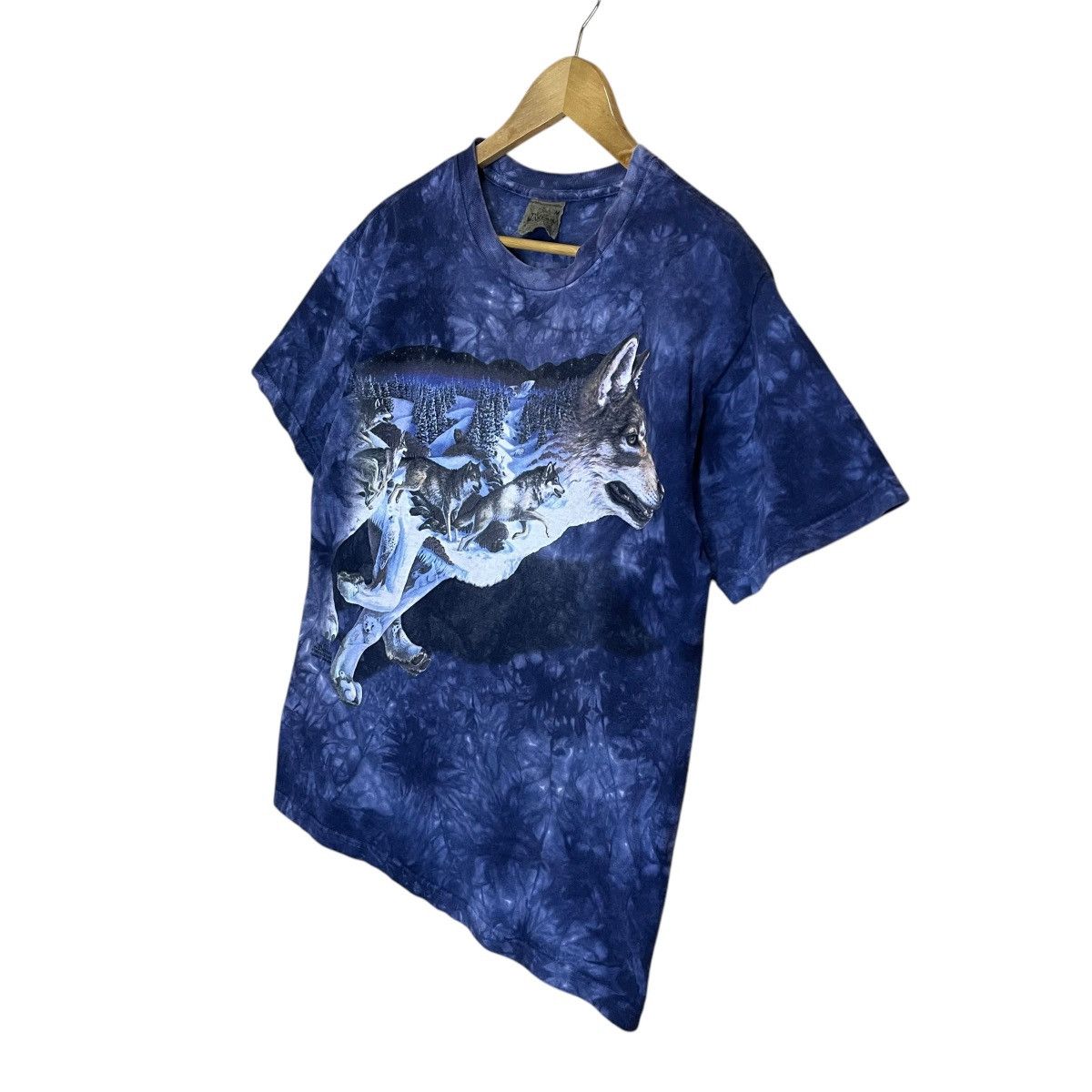 Japanese Brand × The Mountain × Vintage Vintage 90s The Mountain Wolf Pack Overprint Tee Size US M / EU 48-50 / 2 - 3 Thumbnail