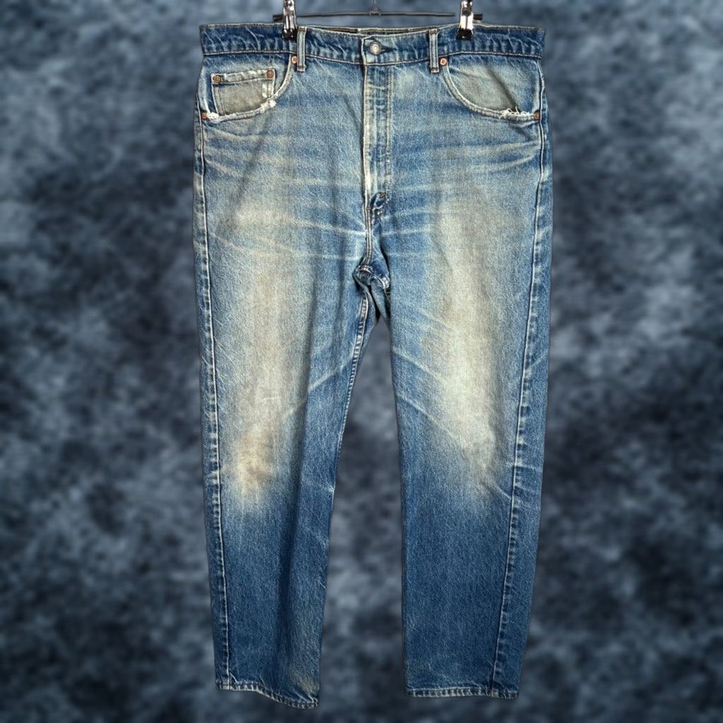 Levi's 505 Jeans Mens Size 38 x 31 Blue Denim Straight Pocket Cotton Classic Vintage No 5-Pocket Design Regular Waist 38 Inseam 31