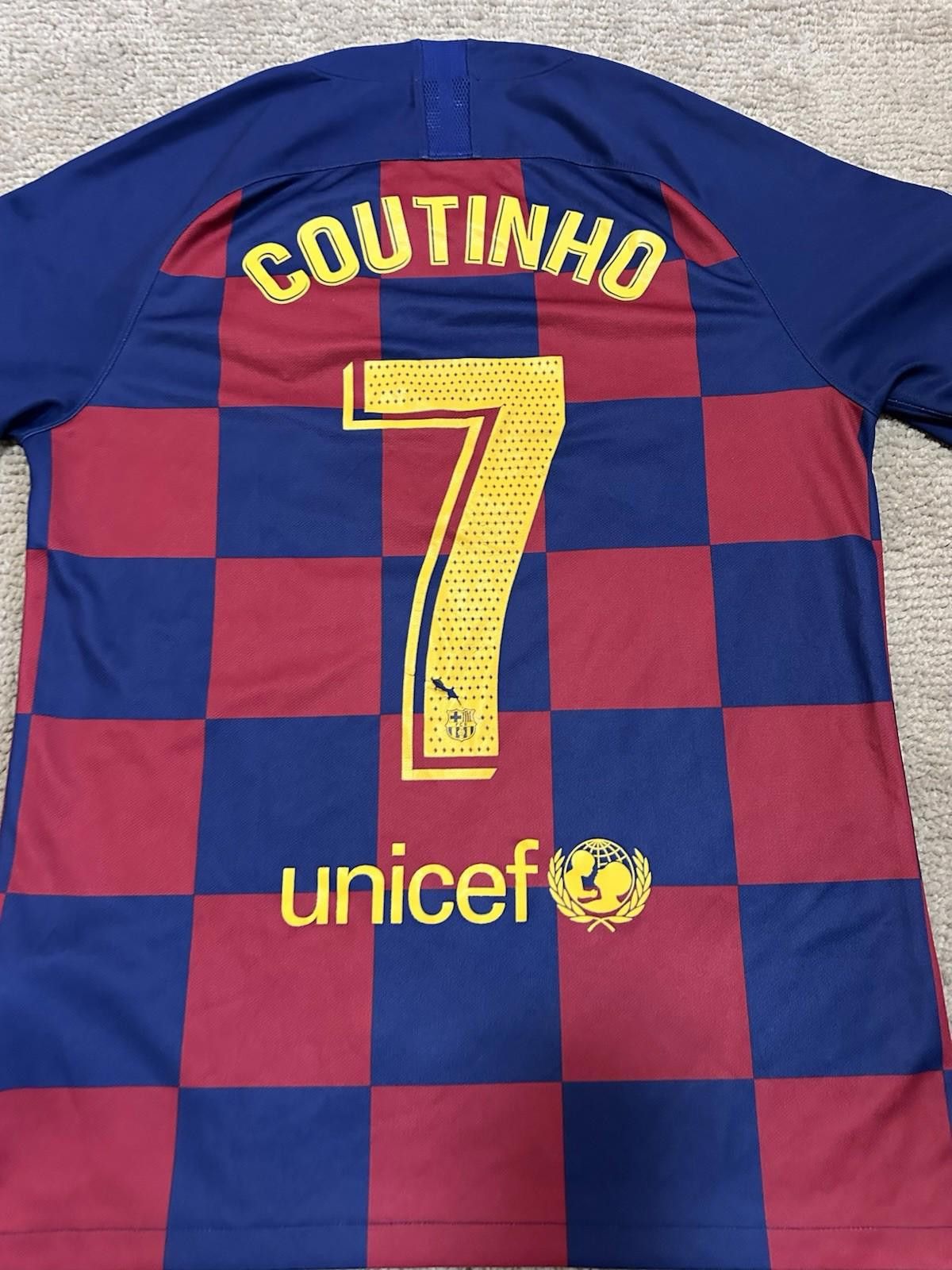 Nike #7 Coutinho Barcelona 2019/20 Football Shirt Soccer Jersey Size US M / EU 48-50 / 2 - 10 Thumbnail