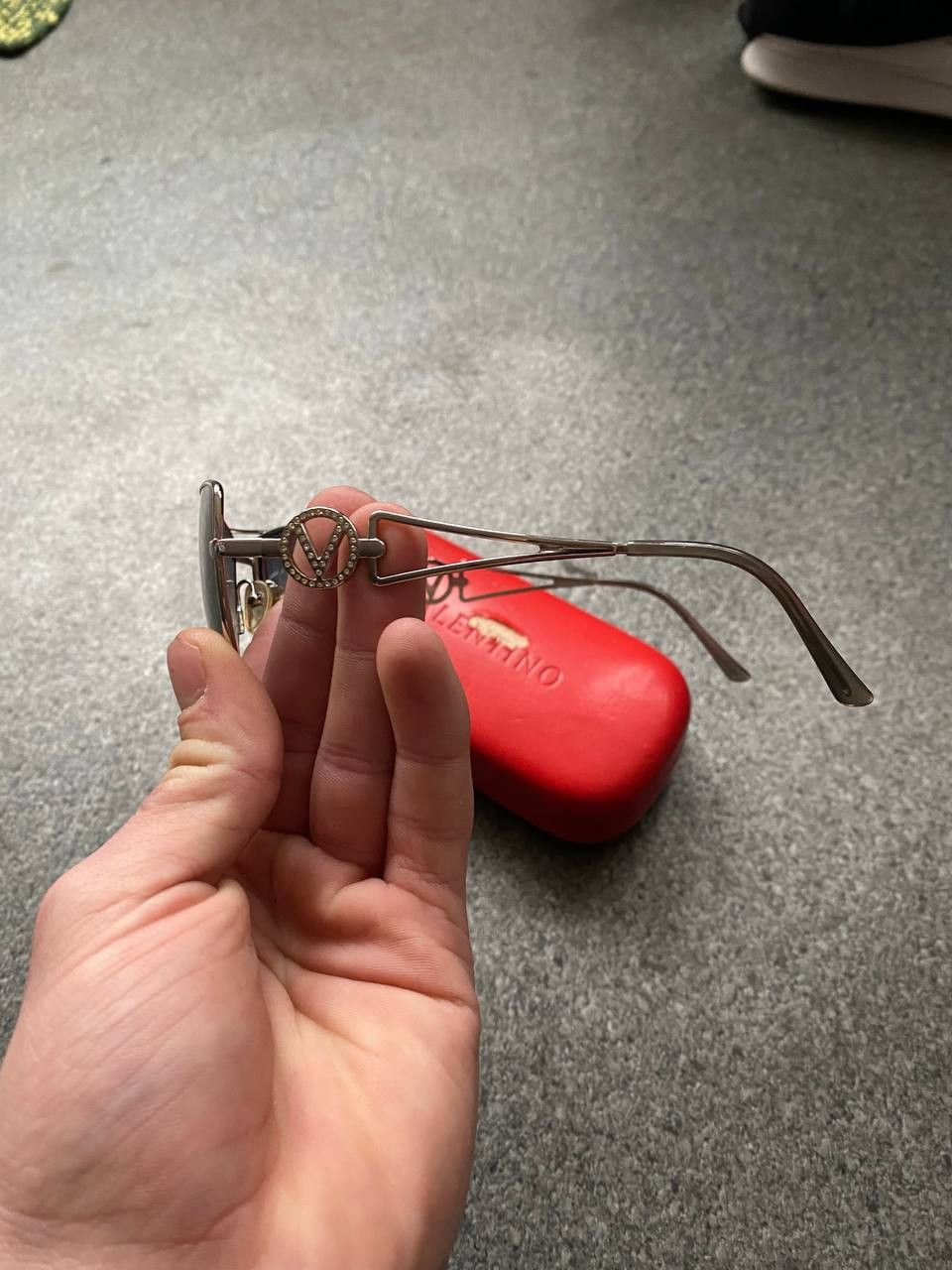 Valentino × Vintage Valentino '90s Crystal Signature Rectangular Glasses OPTI Size ONE SIZE - 5 Thumbnail