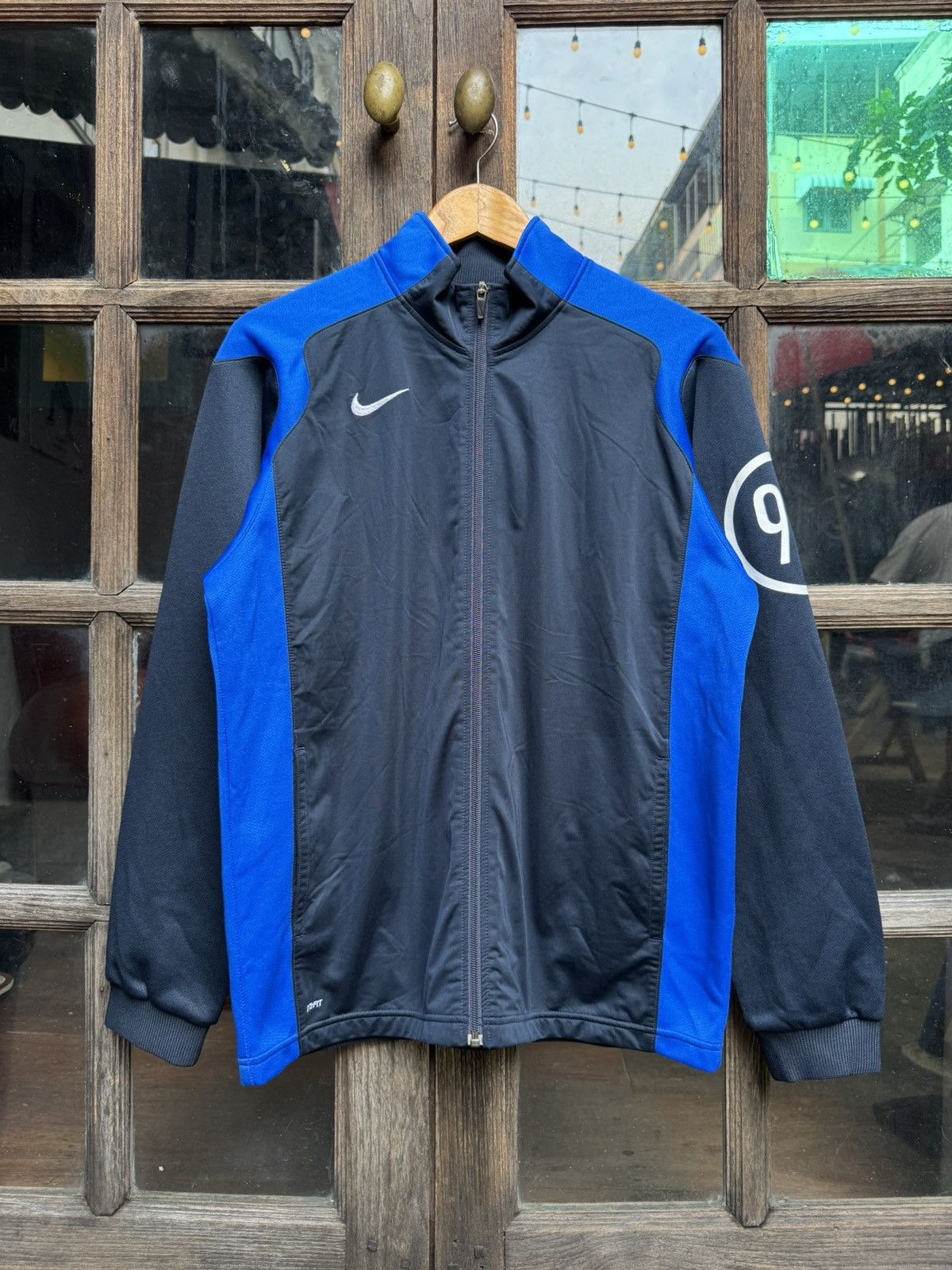 Nike Vintage Nike Total 90 Track Jacket Size US L / EU 52-54 / 3 - 1 Thumbnail