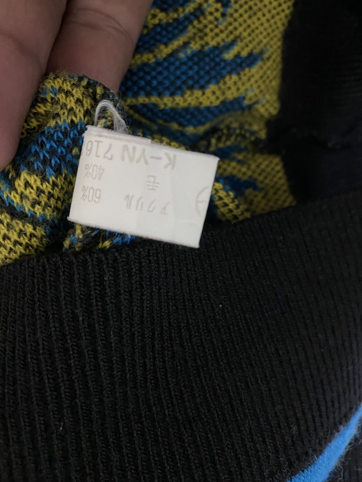 Andreluciano × Aran Isles Knitwear Andre Luciano Crazy Screen Two Tone Coloured Sweater (C3) Size US M / EU 48-50 / 2 - 7 Thumbnail