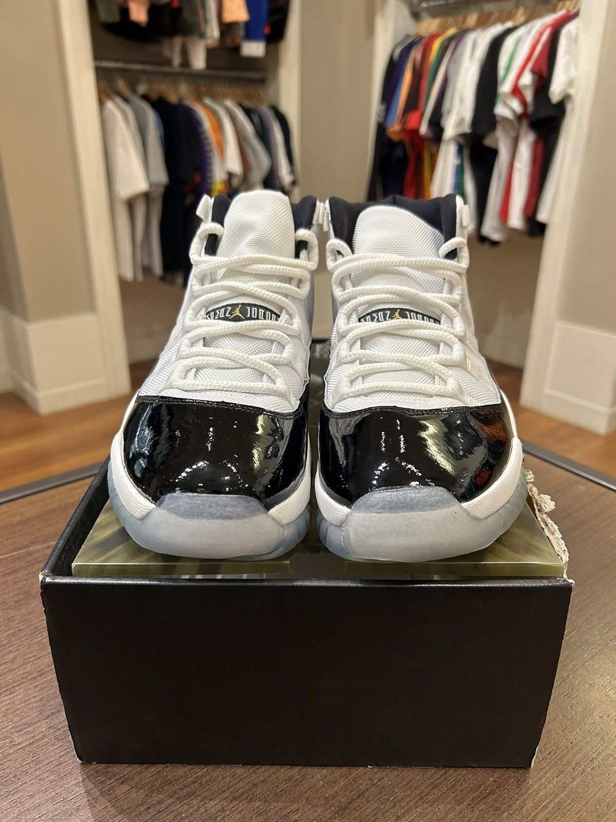 Jordan Brand Jordan 11 Retro Concord DMP (2006) Size US 9.5 / EU 42-43 - 3 Thumbnail