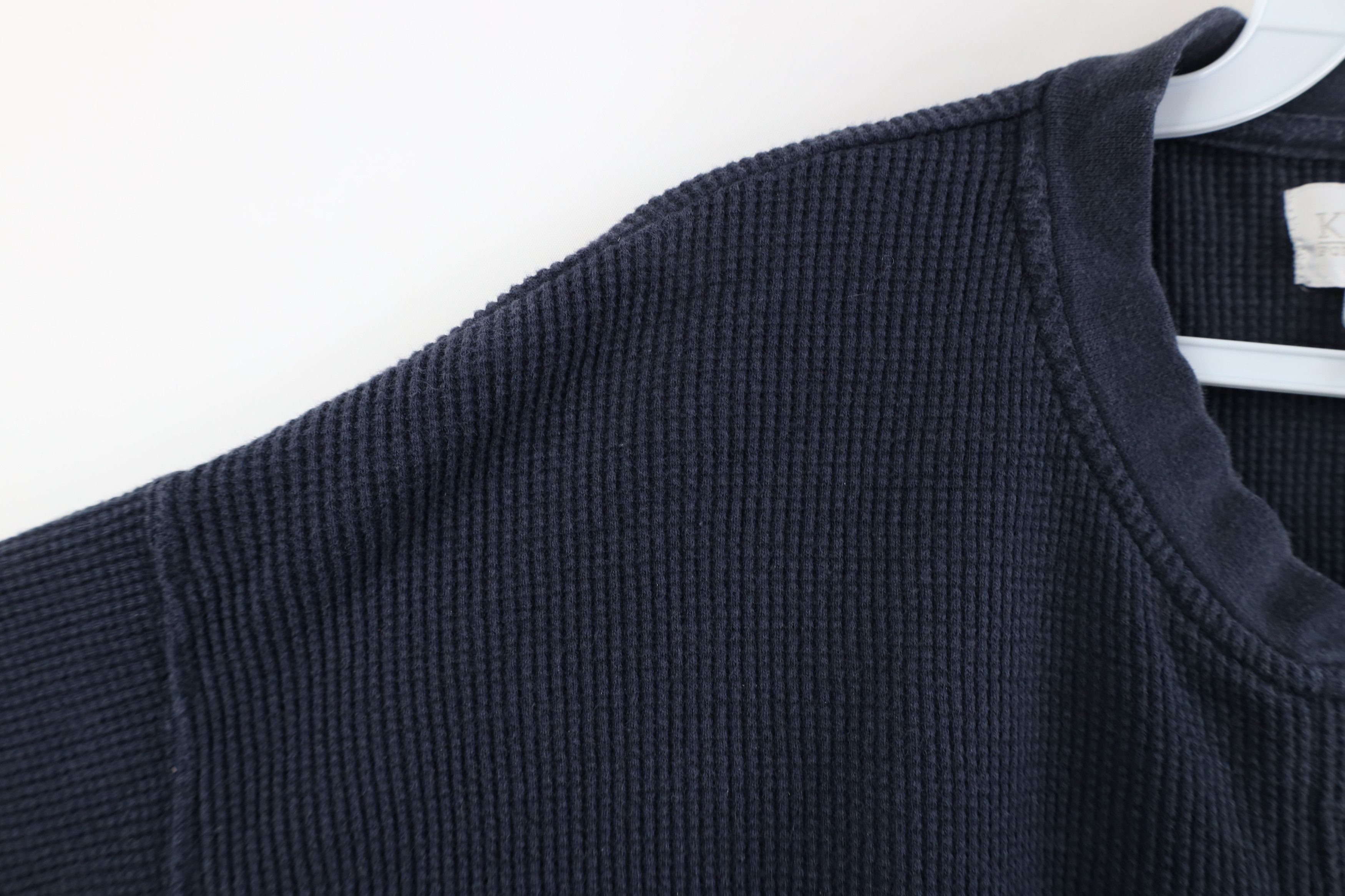 Vintage Vintage 90s Streetwear Thermal Waffle Knit Henley T-Shirt Size US XXL / EU 58 / 5 - 7 Thumbnail