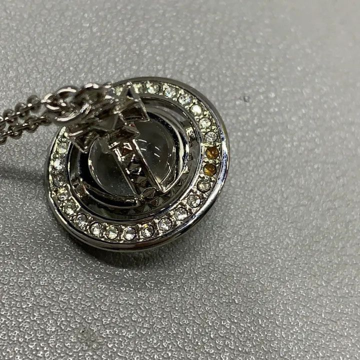 Vivienne Westwood Vivienne Westwood Saturn Pendant Necklace in Silver Size ONE SIZE - 4 Thumbnail