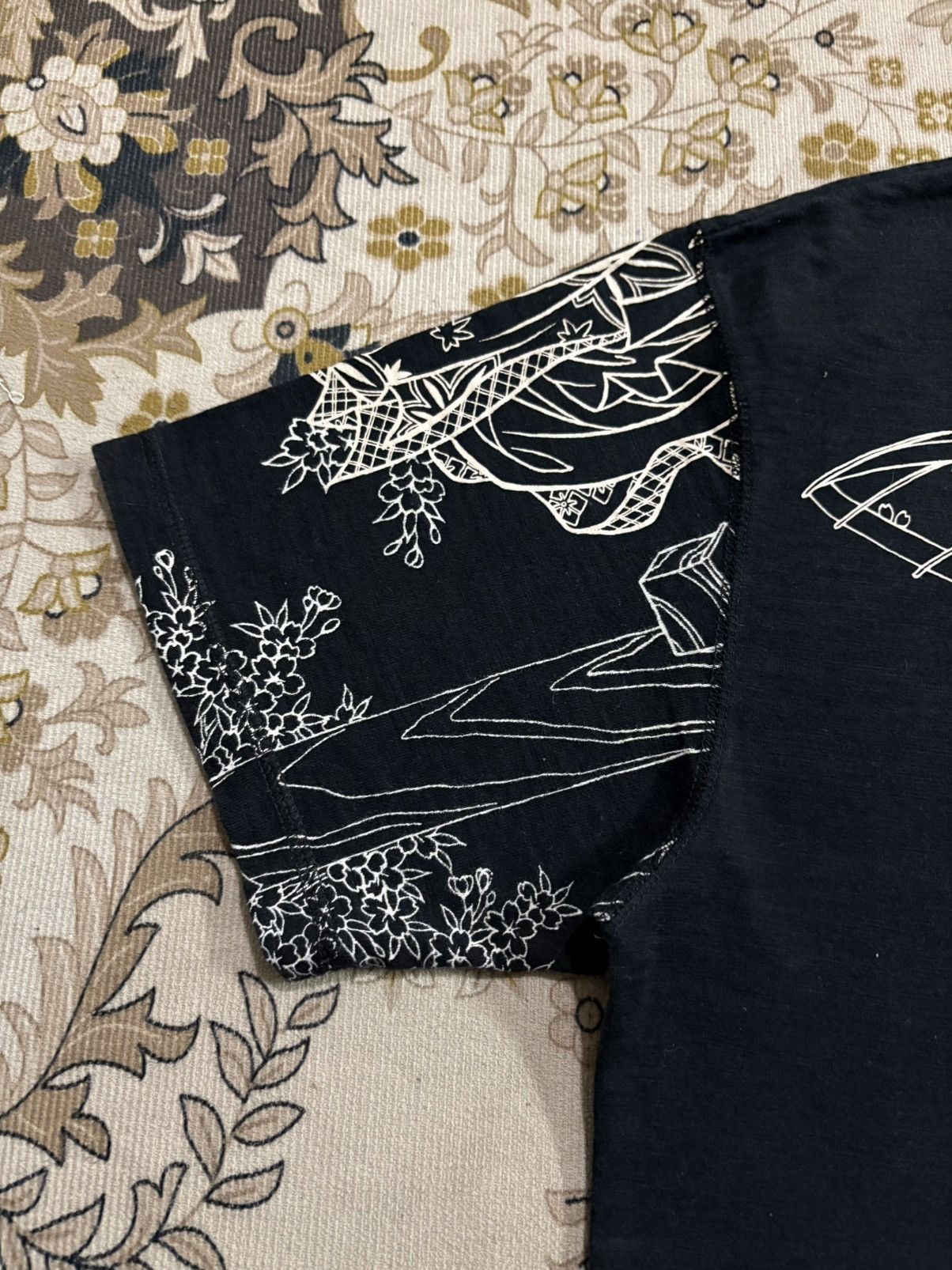 Japanese Brand Vintage Japanese Brand Sukajan Full Print Tee Size US L / EU 52-54 / 3 - 6 Thumbnail