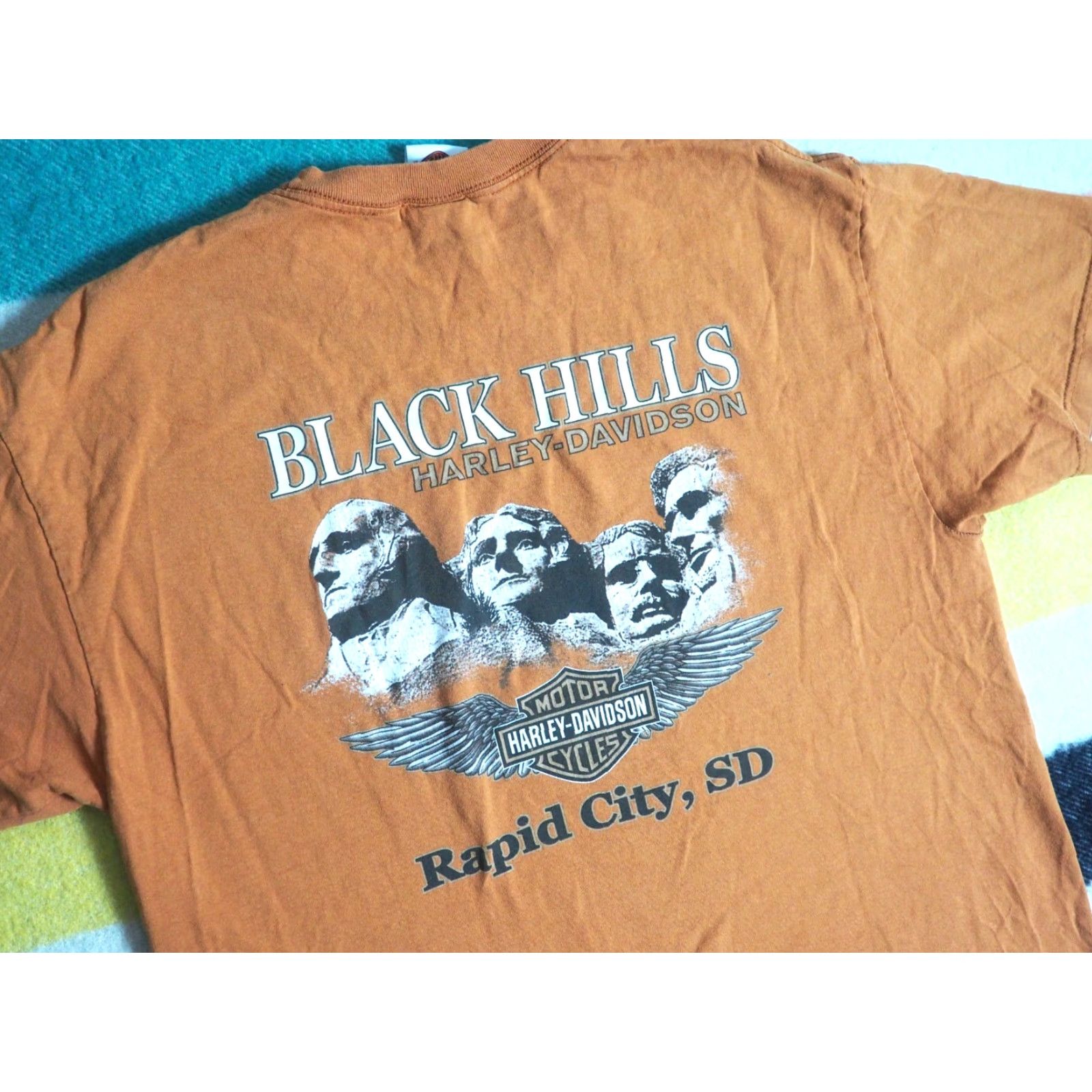 Harley Davidson VINTAGE Harley-Davidson T-Shirt Shirt Mens XL Orange Tee Biker Graphic Print 2007 Sturgis Rally T-Shirt Size US XL / EU 56 / 4 - 4 Thumbnail