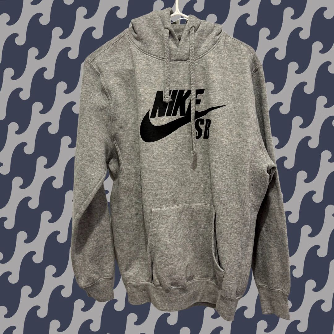 Nike Sb Hoodie Mens Medium Heather Grey Black Logo Skateboarding Pullover 332 in Gray, Men's