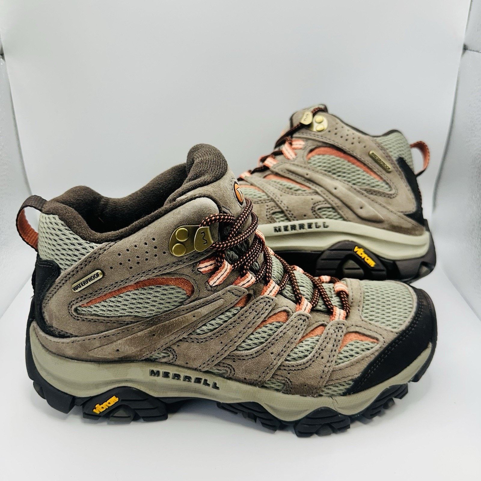 Merrell Size 7.5 - Women’s Merrell Moab 3 Mid Waterproof Vibram Size US 7.5 / IT 37.5 - 1 Thumbnail