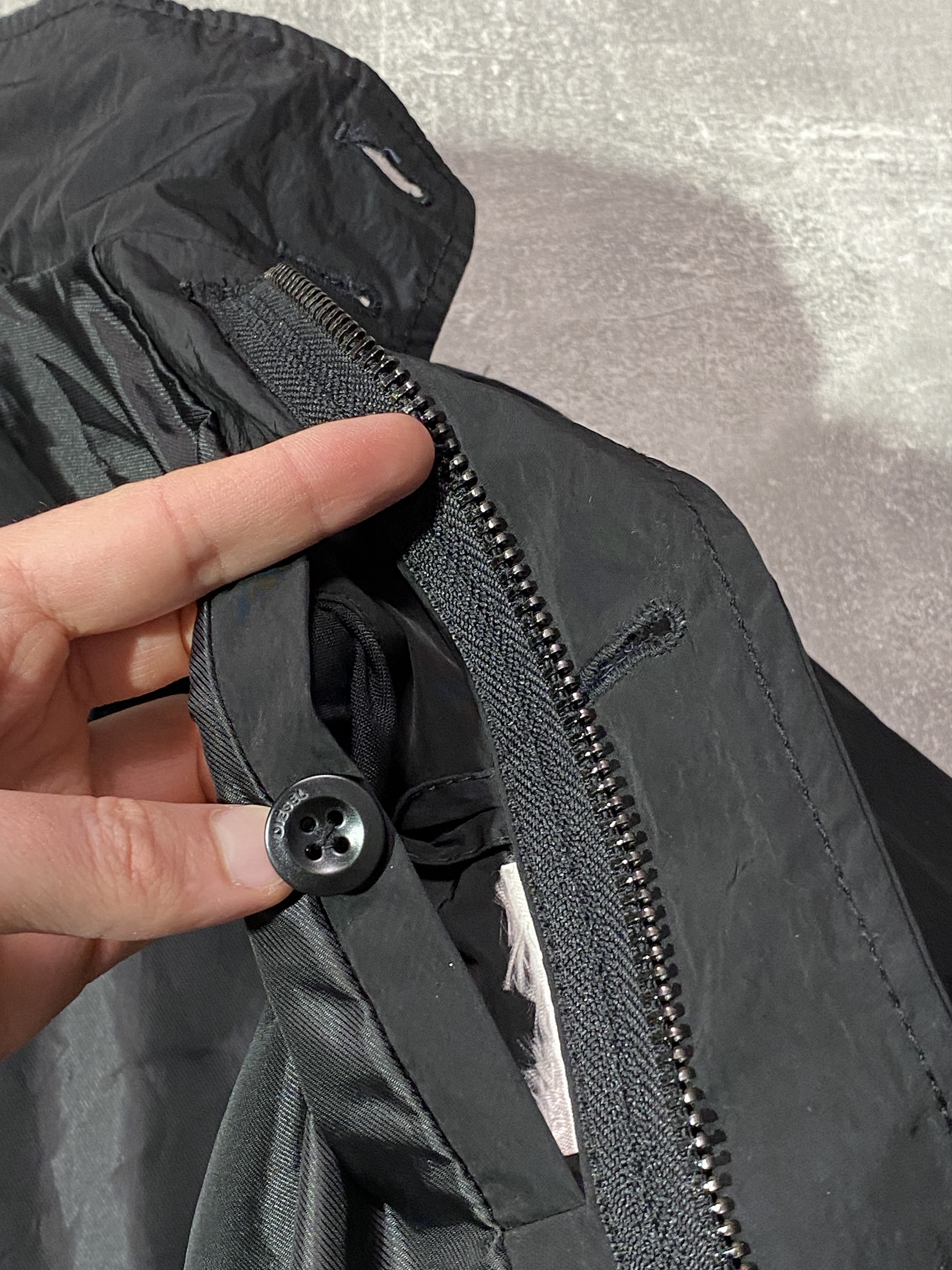Diesel Vintage Y2K DIESEL NYLON JACKET TECH WEAR STYLE Size US L / EU 52-54 / 3 - 11 Thumbnail