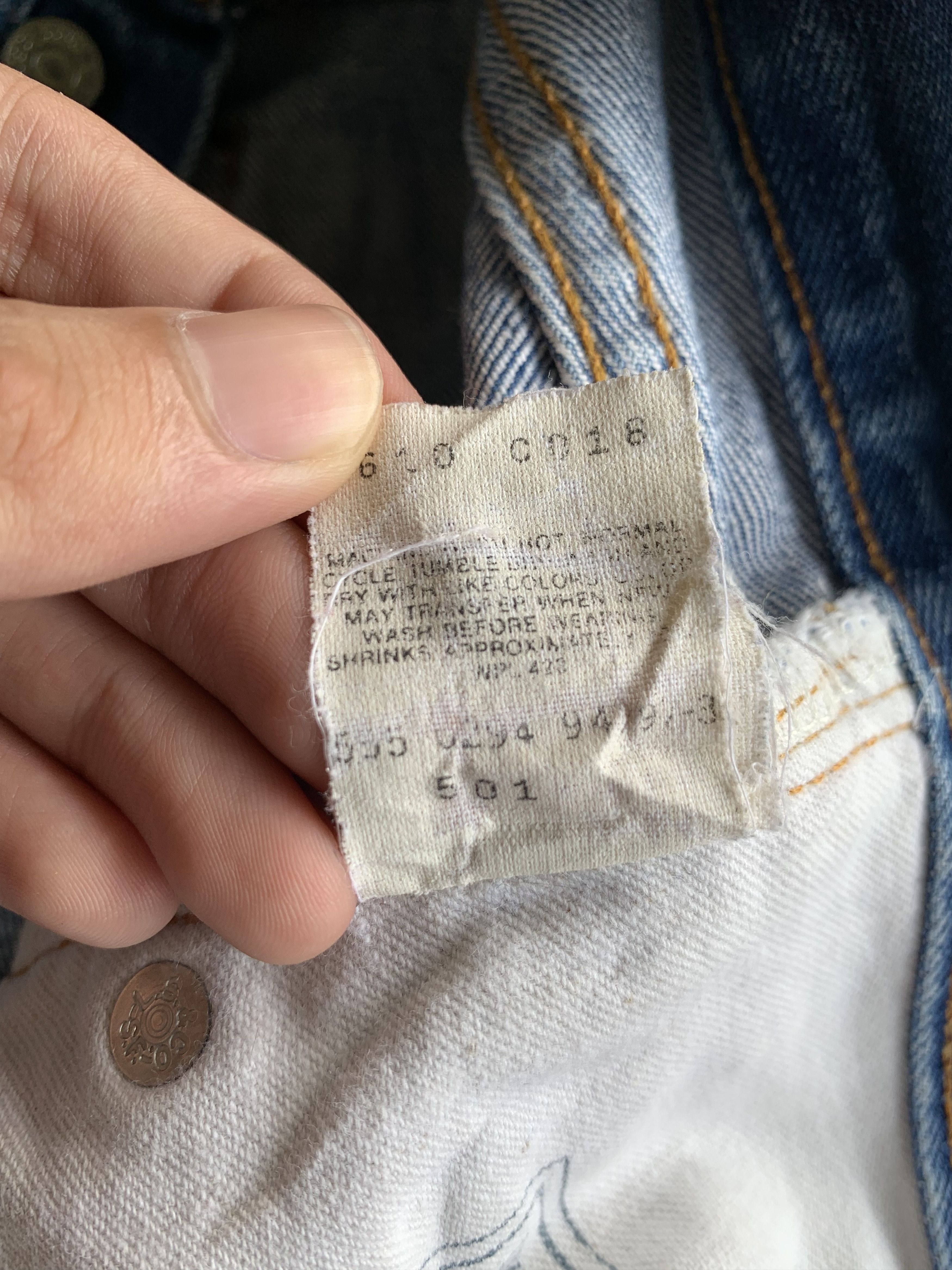 Levi's VINTAGE LEVIS 501 BIG E 1994 SELVEDGE DISTRESSED DENIM Size US 29 - 17 Thumbnail