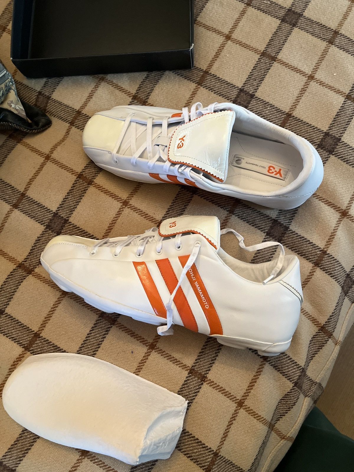 Y-3 Y-3 field sneaker Size US 11 / EU 44 - 2 Thumbnail