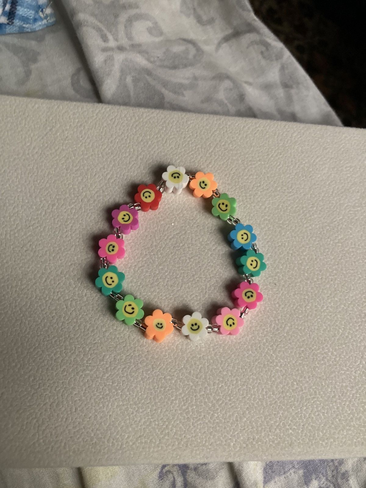 Other Colourful flower happy face bracelet Size ONE SIZE - 1 Preview