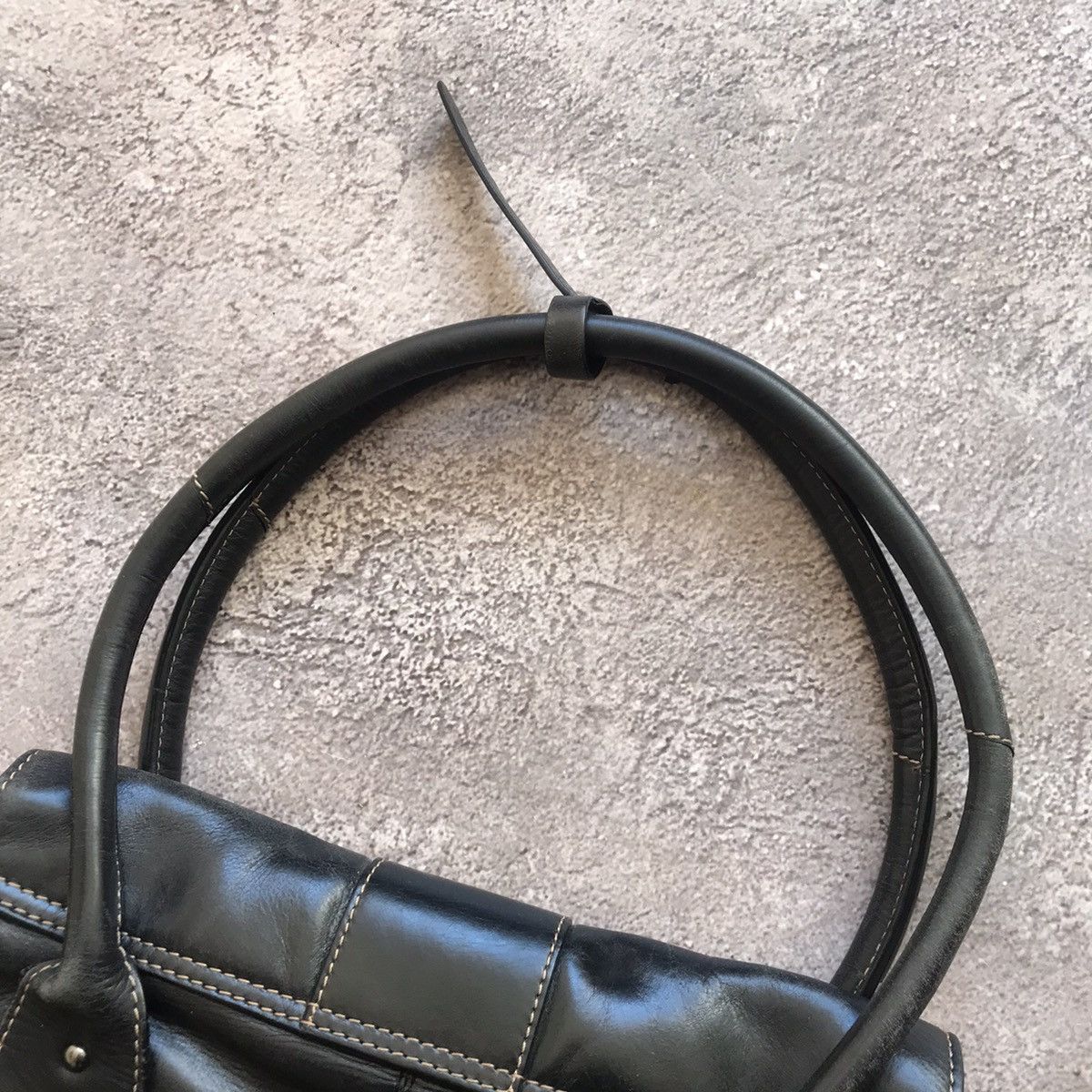Vintage Vintage Y2K Black Leather Shoulder Bag Japanese Streetwear O Size ONE SIZE - 4 Thumbnail