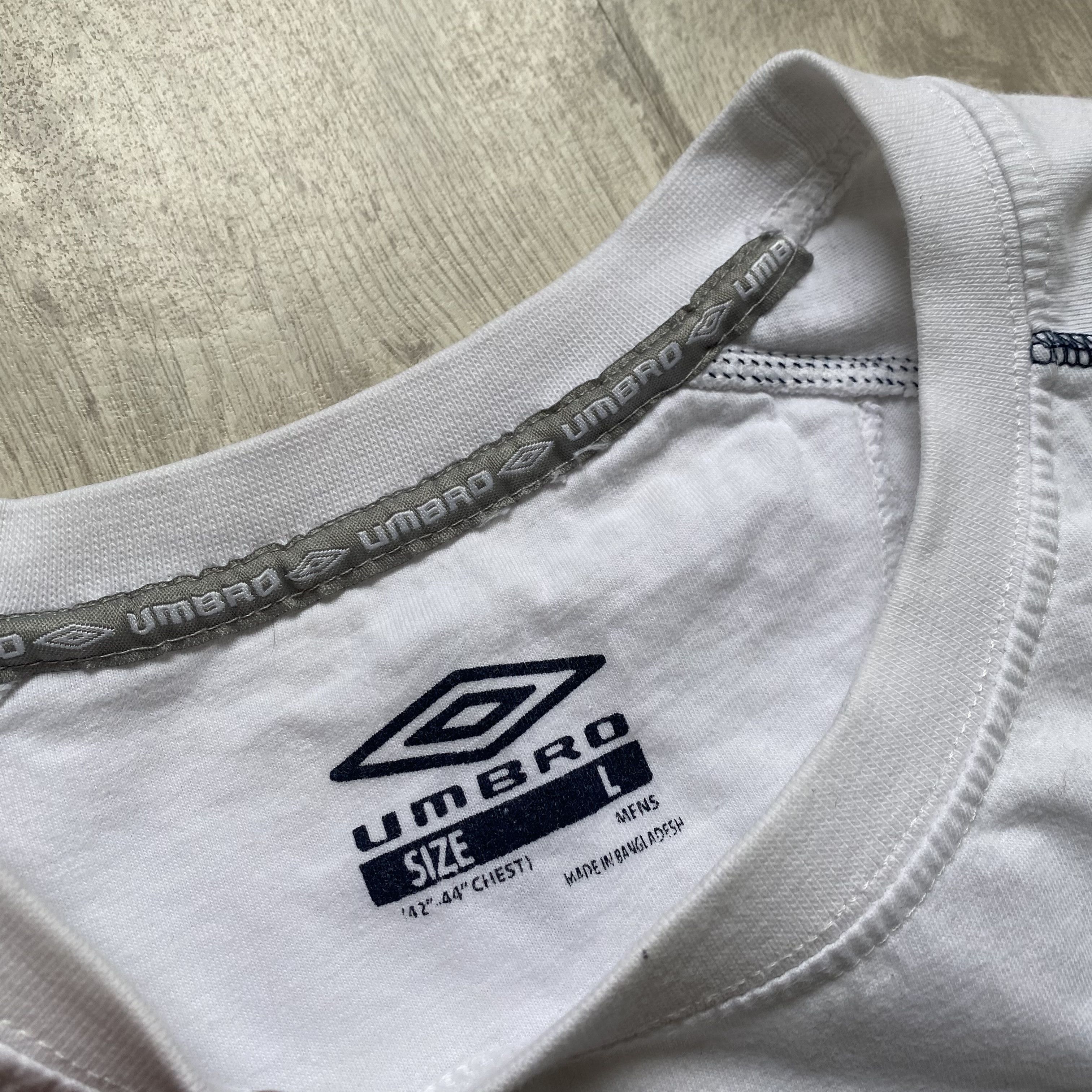 Umbro 🕸️ Vintage Umbro tee center logo England Drill Size US L / EU 52-54 / 3 - 4 Thumbnail