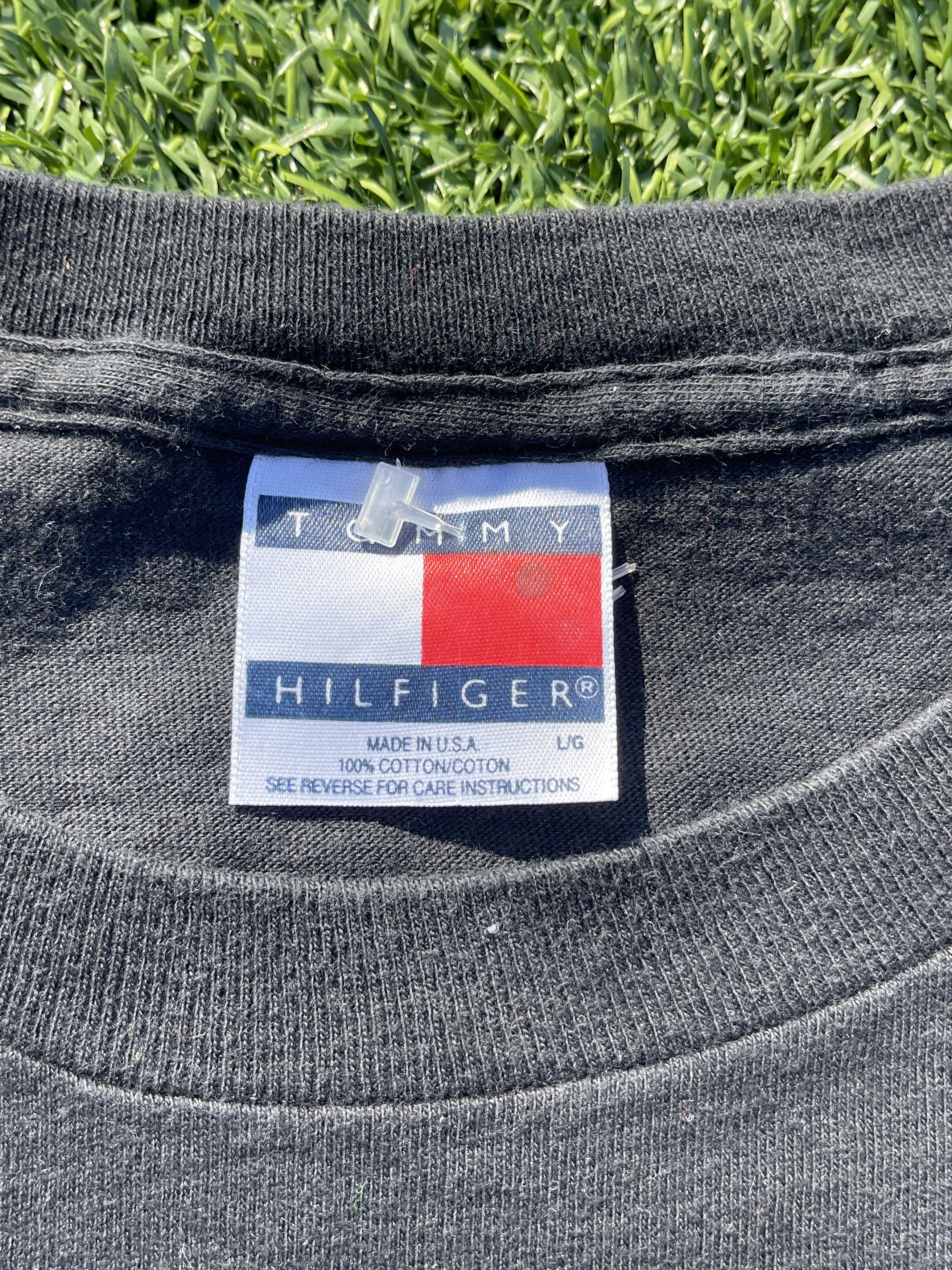 Tommy Hilfiger × Tommy Jeans × Vintage Tommy Hilfiger Ski Club 90's Vintage Winter Olympics T-Shirt Size US L / EU 52-54 / 3 - 10 Thumbnail