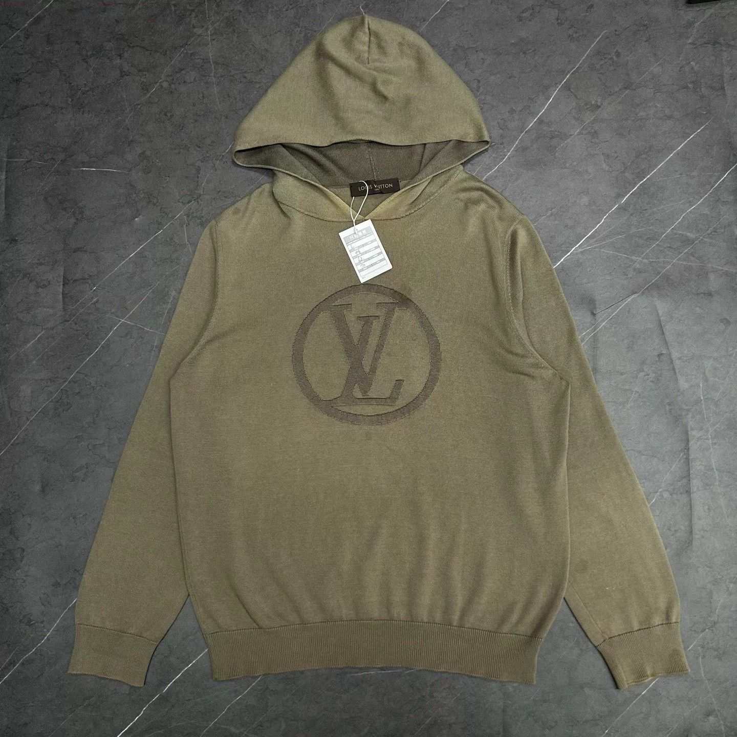 Louis Vuitton Louis Vuitton Embroidered Logo Khaki Hoodie Size US L / EU 52-54 / 3 - 1 Thumbnail