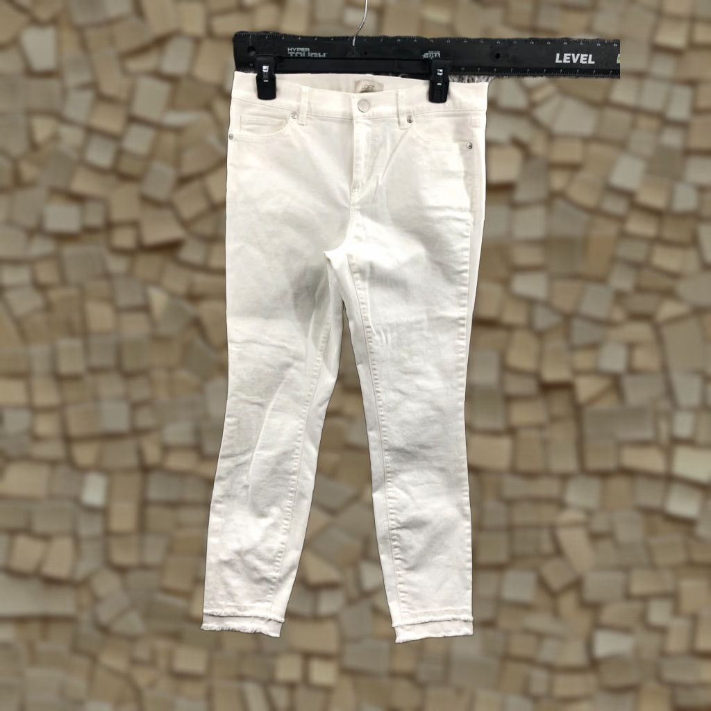 Loft Loft White Skinny Ankle Pants Womens Size 4 Regular Inseam 28 Comfort Pockets Stretch Knit Flat Front Modern Classic 90s? Size 27" / US 4 / IT 40 - 1 Thumbnail