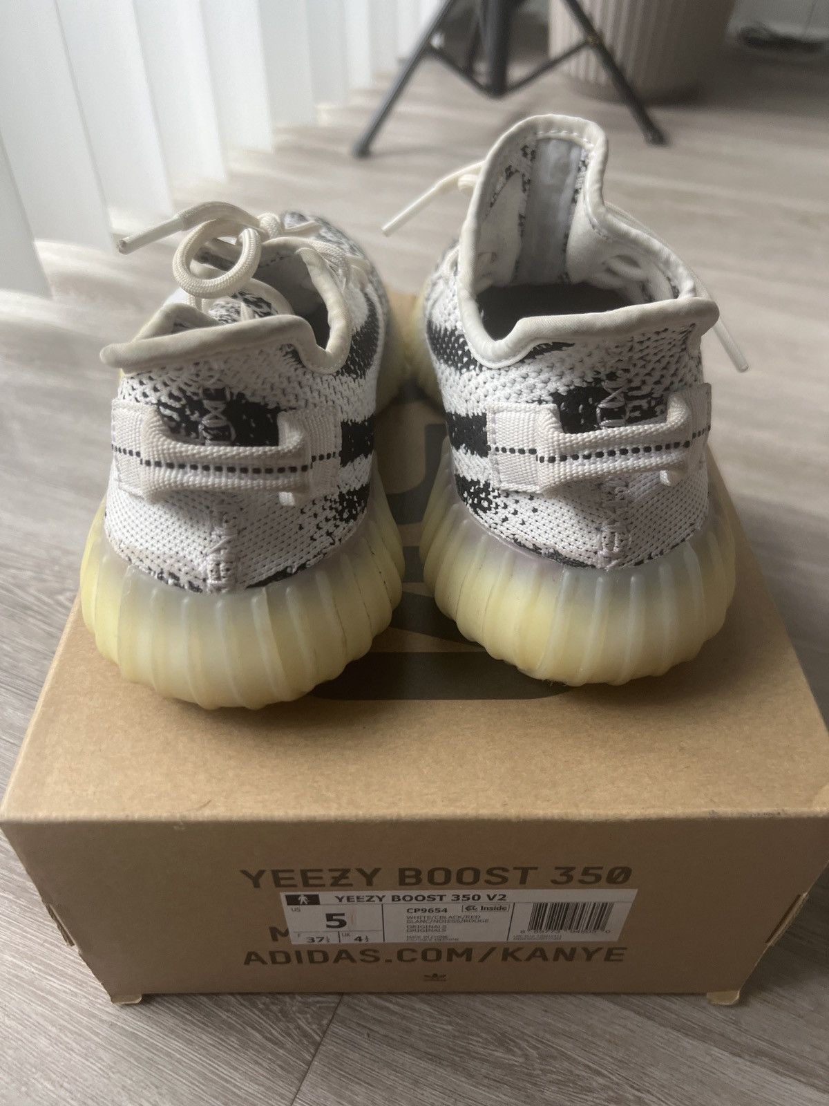 Adidas Yeezy boost 350 zebra Size US 5 / EU 37 - 2 Thumbnail