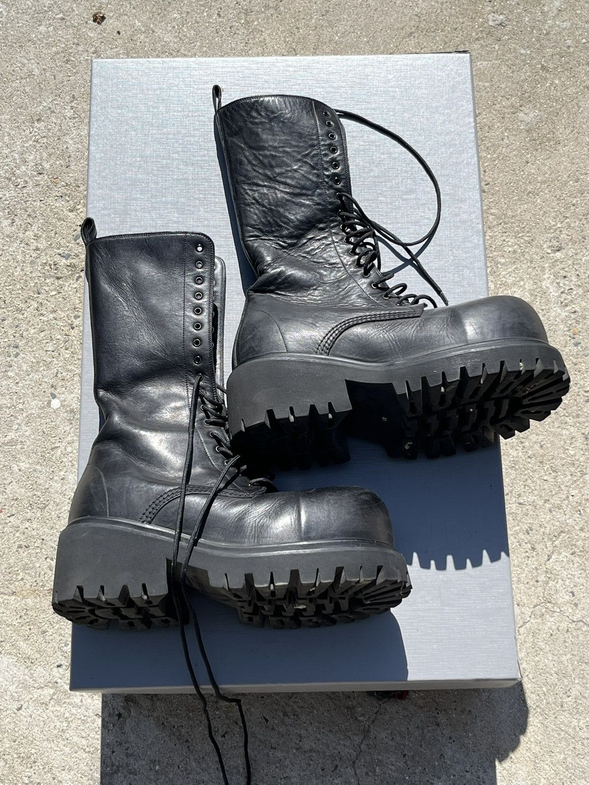 Balenciaga Balenciaga Runway Stomper Boots Size US 8 / EU 41 - 2 Thumbnail