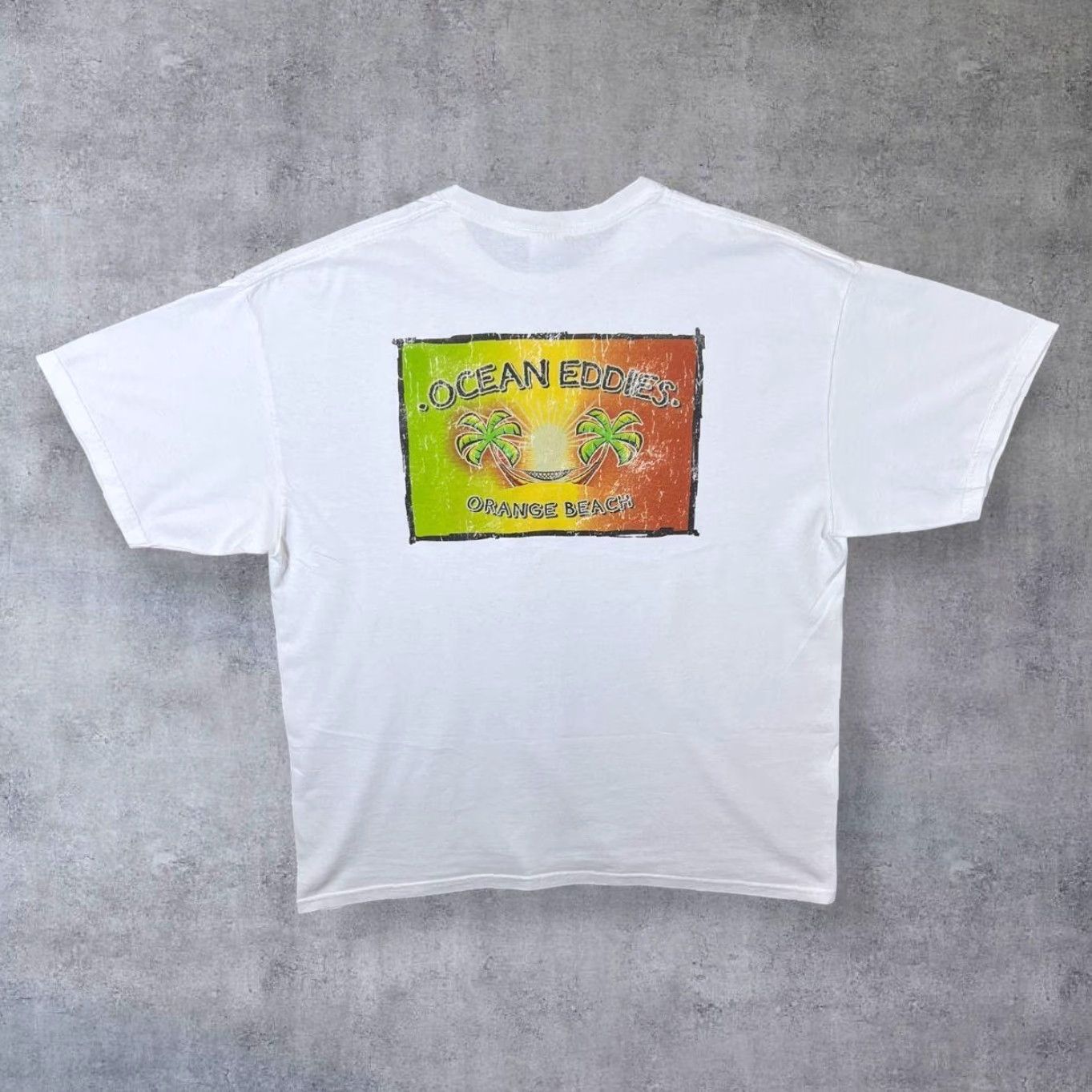 Gildan Gildan T-Shirt Ocean Eddies “Orange Beach” Souvenir Spellout Graphic White XL Mens Shirts Short Sleeve Cotton White Graphic Print 90s? Size US XL / EU 56 / 4 - 2 Thumbnail