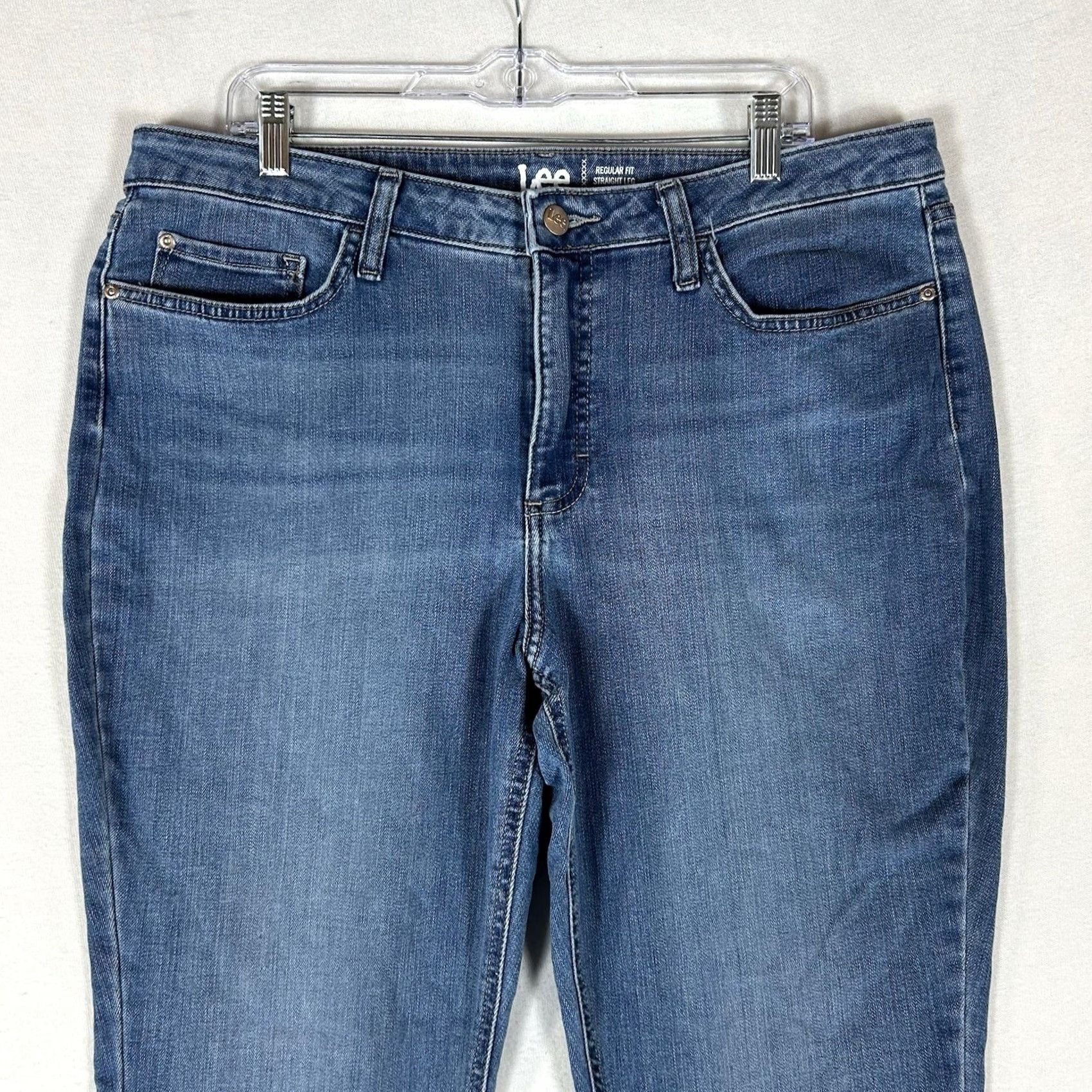 Lee Lee Regular Fit Jeans Womens 16M 5-Pocket Denim Blue Straight Mid Rise 31in Inseam Size 38" / US 16 / IT 52 - 2 Thumbnail