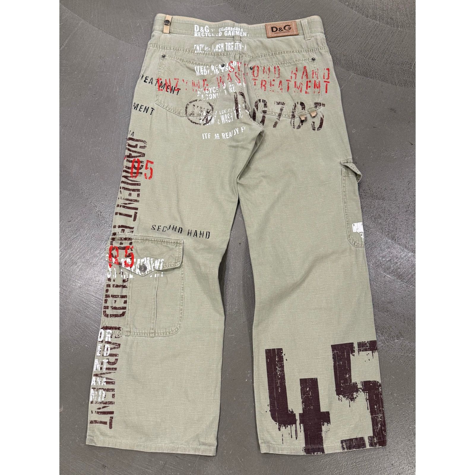 Dolce & Gabbana S/S 2005 Dolce & Gabbana “Recycled Garment” cargo pants Size US 36 / EU 52 - 2 Thumbnail