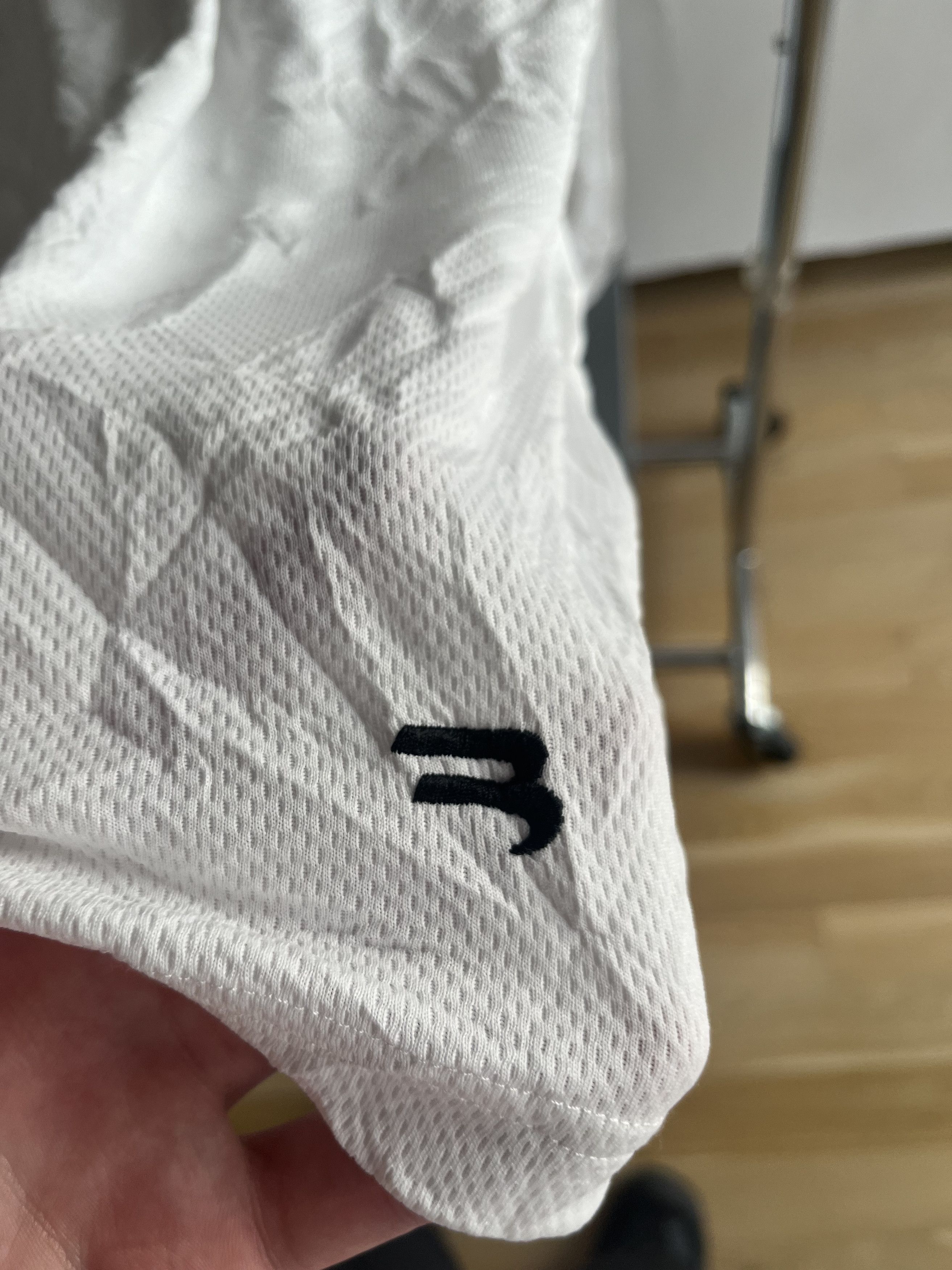 Balenciaga Sporty Mesh L/S Jersey Size US XL / EU 56 / 4 - 2 Thumbnail