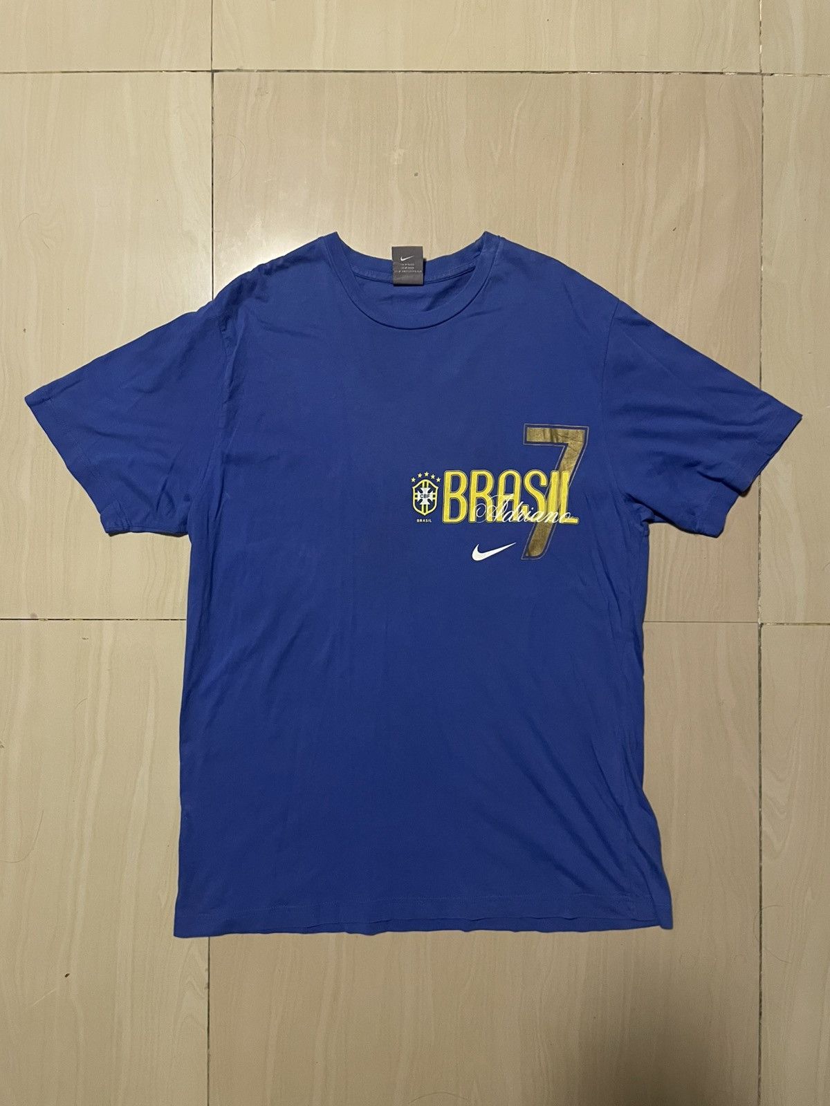 Nike Vintage 2000’ Nike Brazil Adriano 7’ Size US XL / EU 56 / 4 - 1 Thumbnail