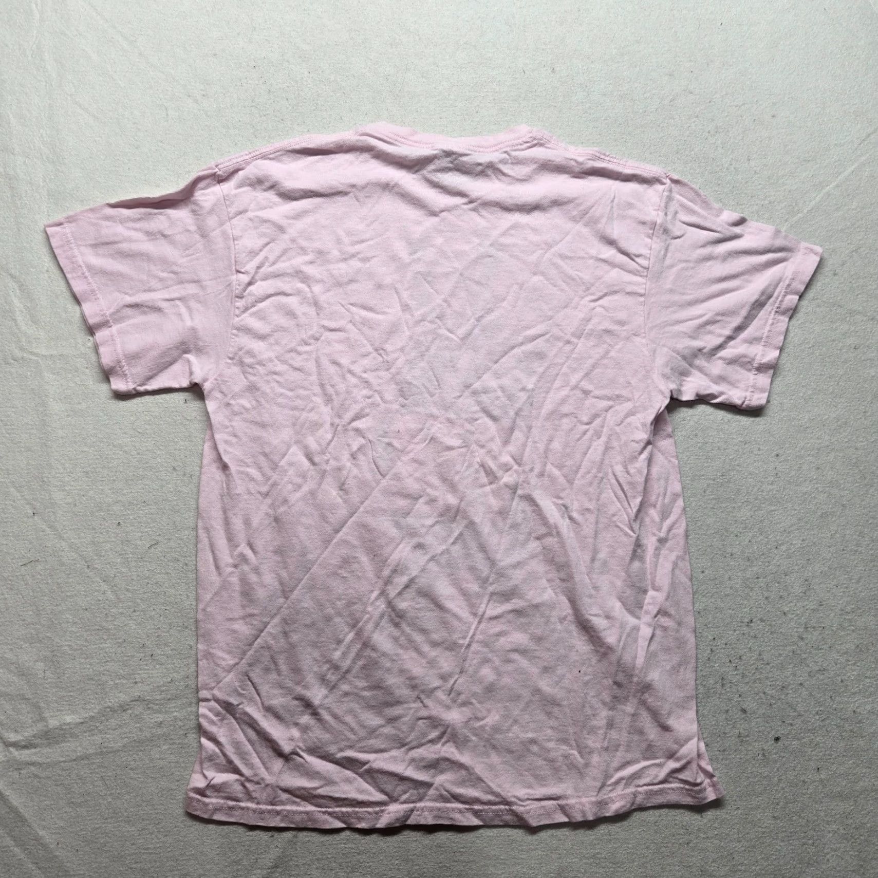Vintage Tennessee Bear Free High Fives T Shirt Funny Greeting Joke Pink Cotton Blend Women's L Shirt Mens Women? Size L / US 10 / IT 46 - 6 Thumbnail