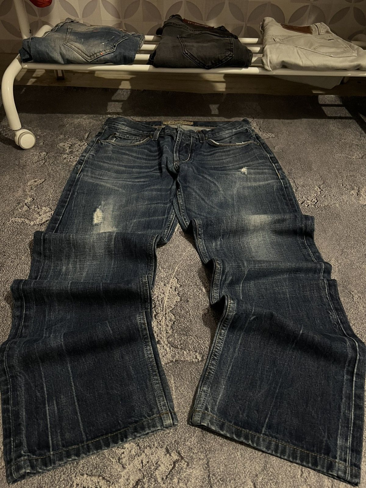 Dark Japanese Grunge Style / Slim Number Nine Style
