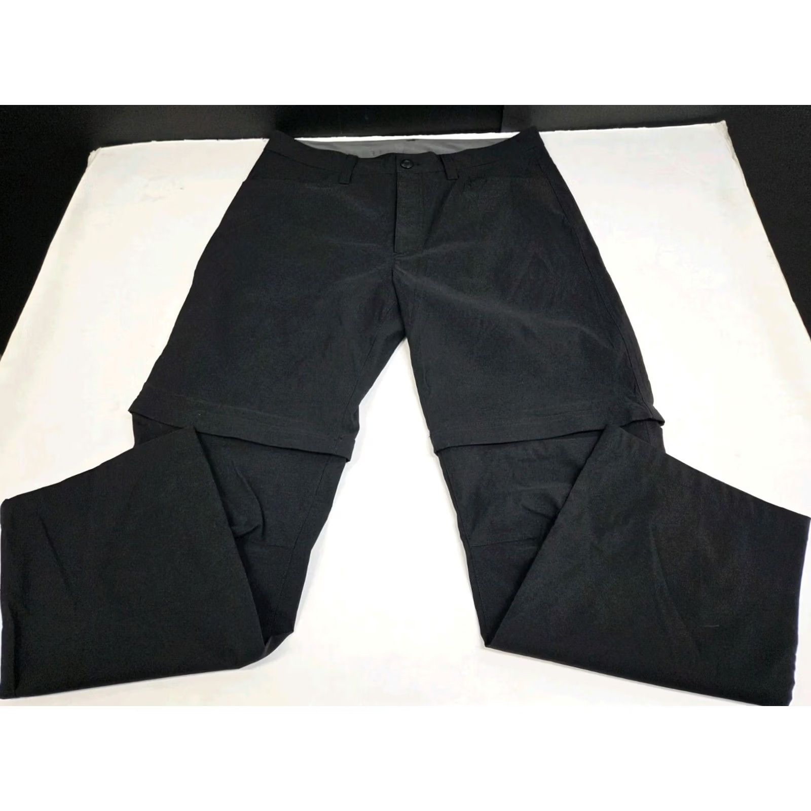 Eddie Bauer Eddie Bauer Mens Convertible Tech Pants Black Nylon Blend 34/30 Regular Straight Pockets Zip Front | 30 Inseam Size US 34 / EU 50 - 2 Thumbnail
