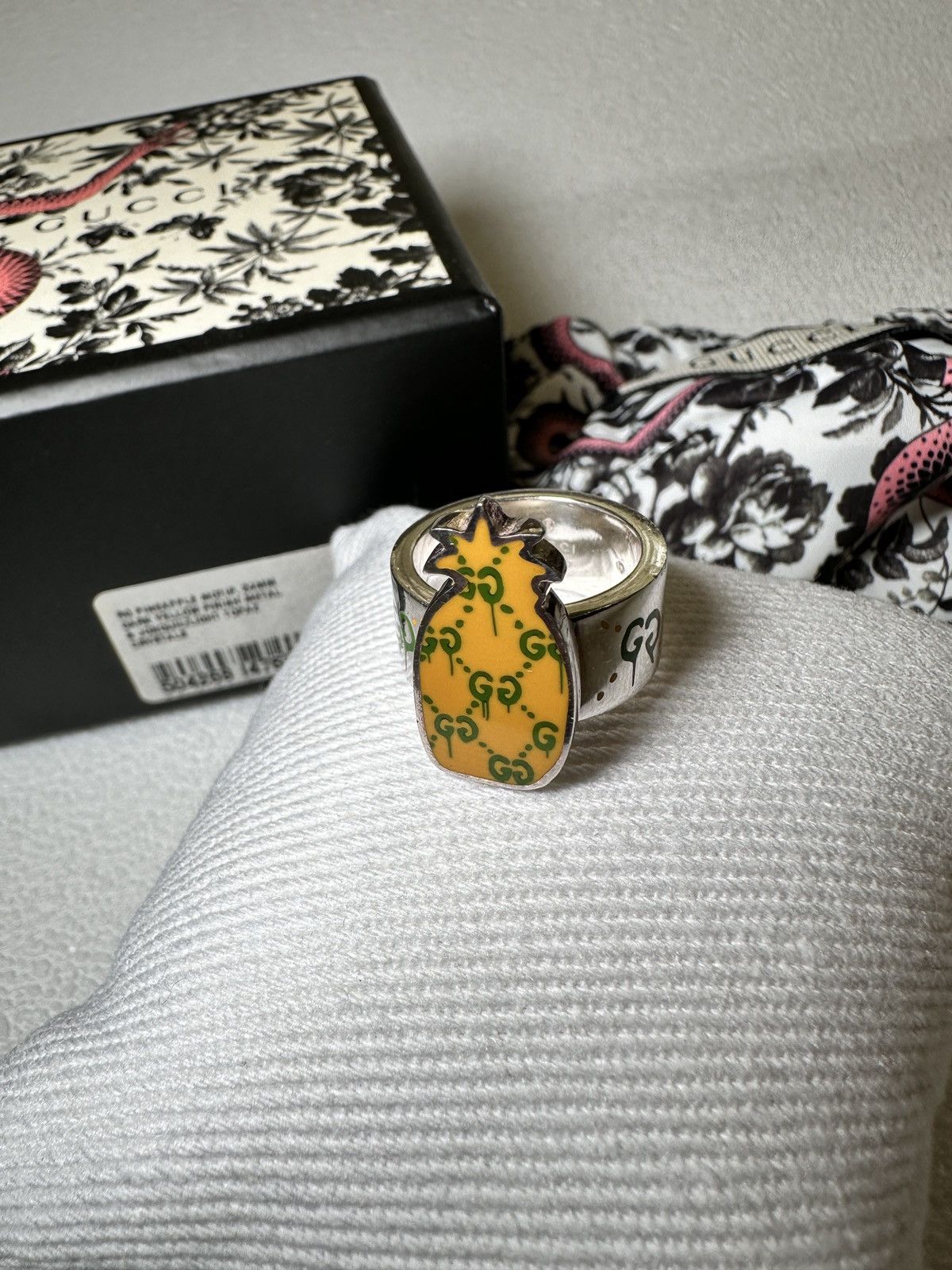 Gucci NWOT Gucci 925 Enamel Ghost Pineapple GG Ring us6/it12 Size ONE SIZE - 1 Thumbnail