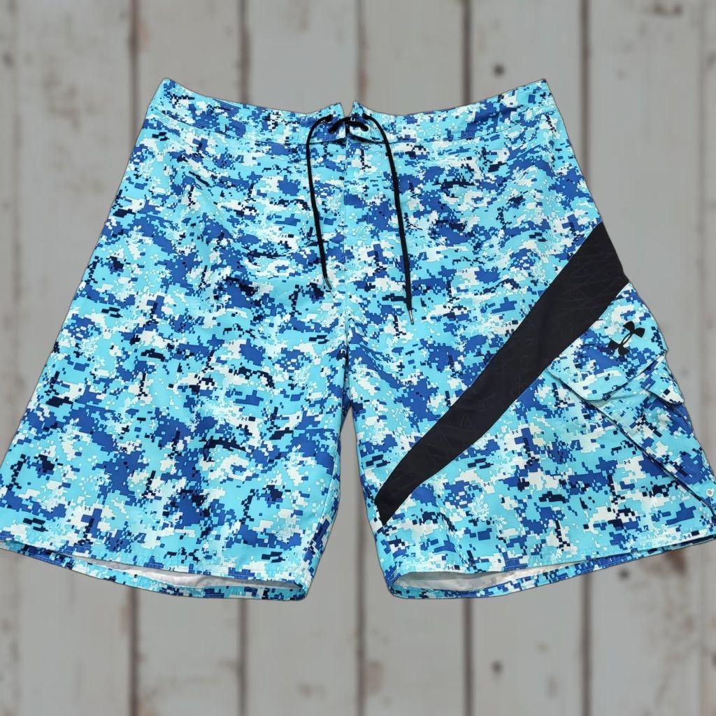 Under Armour Under Armour Bottom Men’s Size 40 Blue Digital Camo Pixelated Swim Trunks Size US 40 / EU 56 - 1 Thumbnail