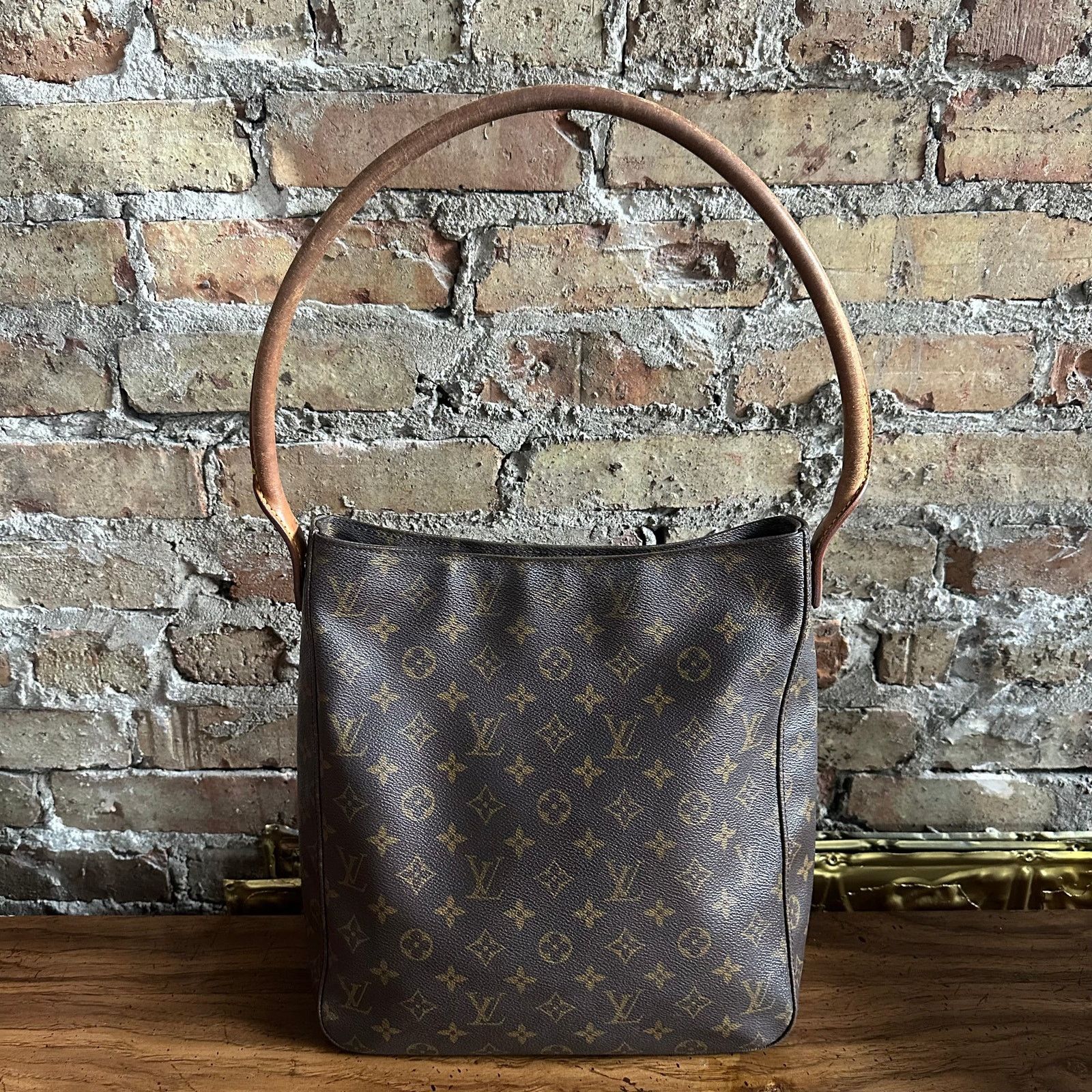 Louis Vuitton Vintage Louis Vuitton 2000 Monogram Looping GM Bag Size ONE SIZE - 2 Thumbnail