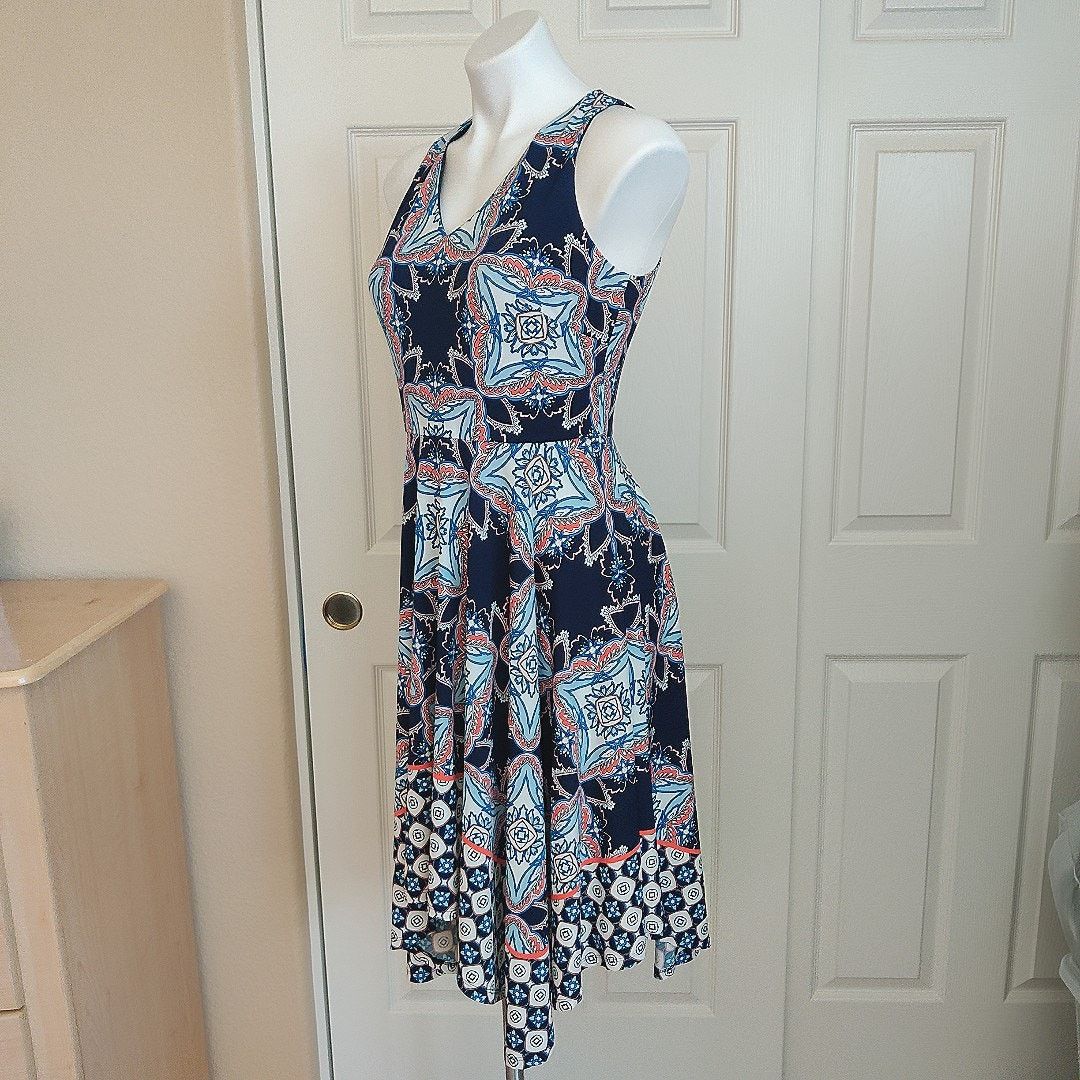 MAGGY LONDON Maggy London stretch handkerchief hem summer dress sz 4P Size S / US 4 / IT 40 - 3 Thumbnail